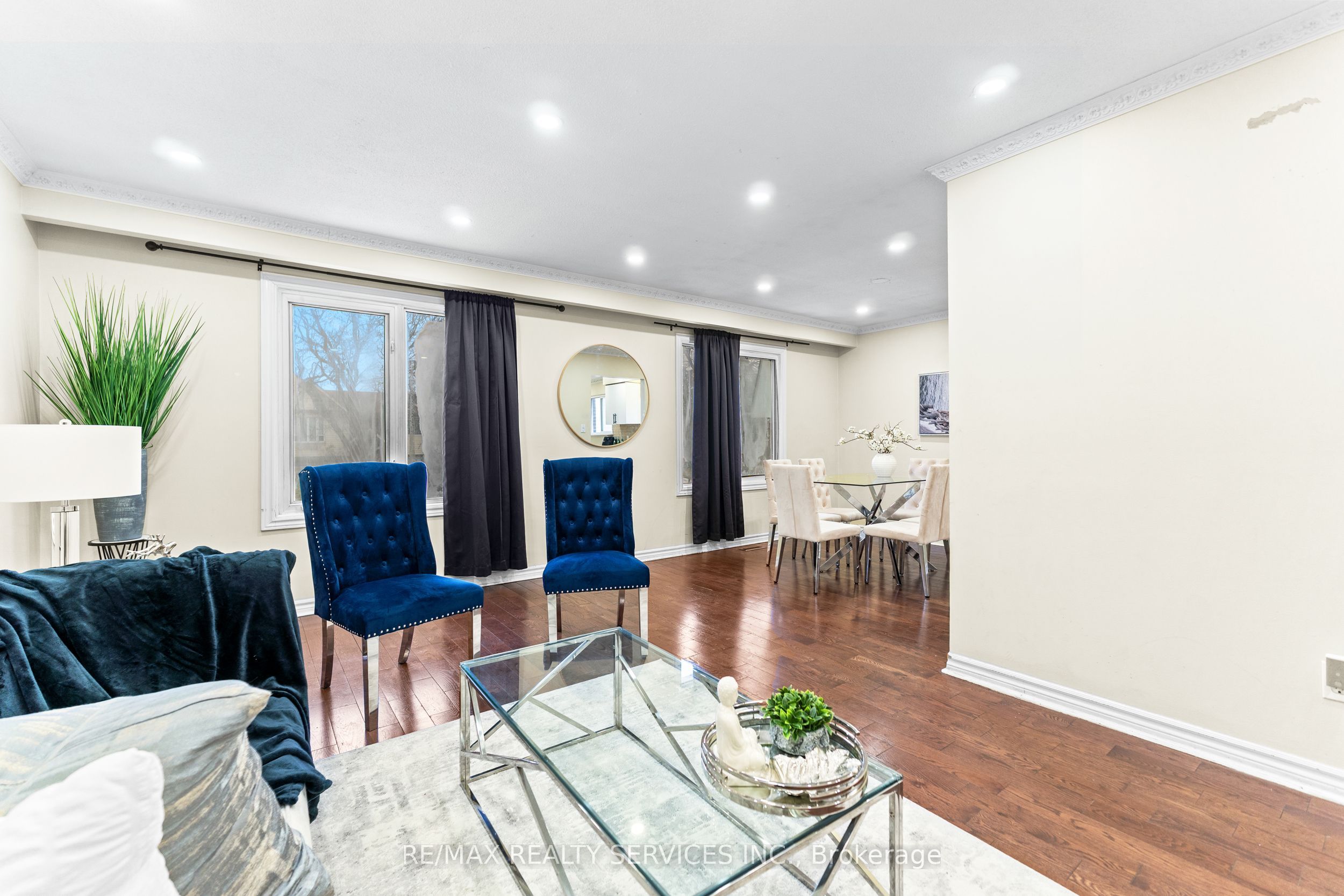 13 Linkdale Road Property Photo 7