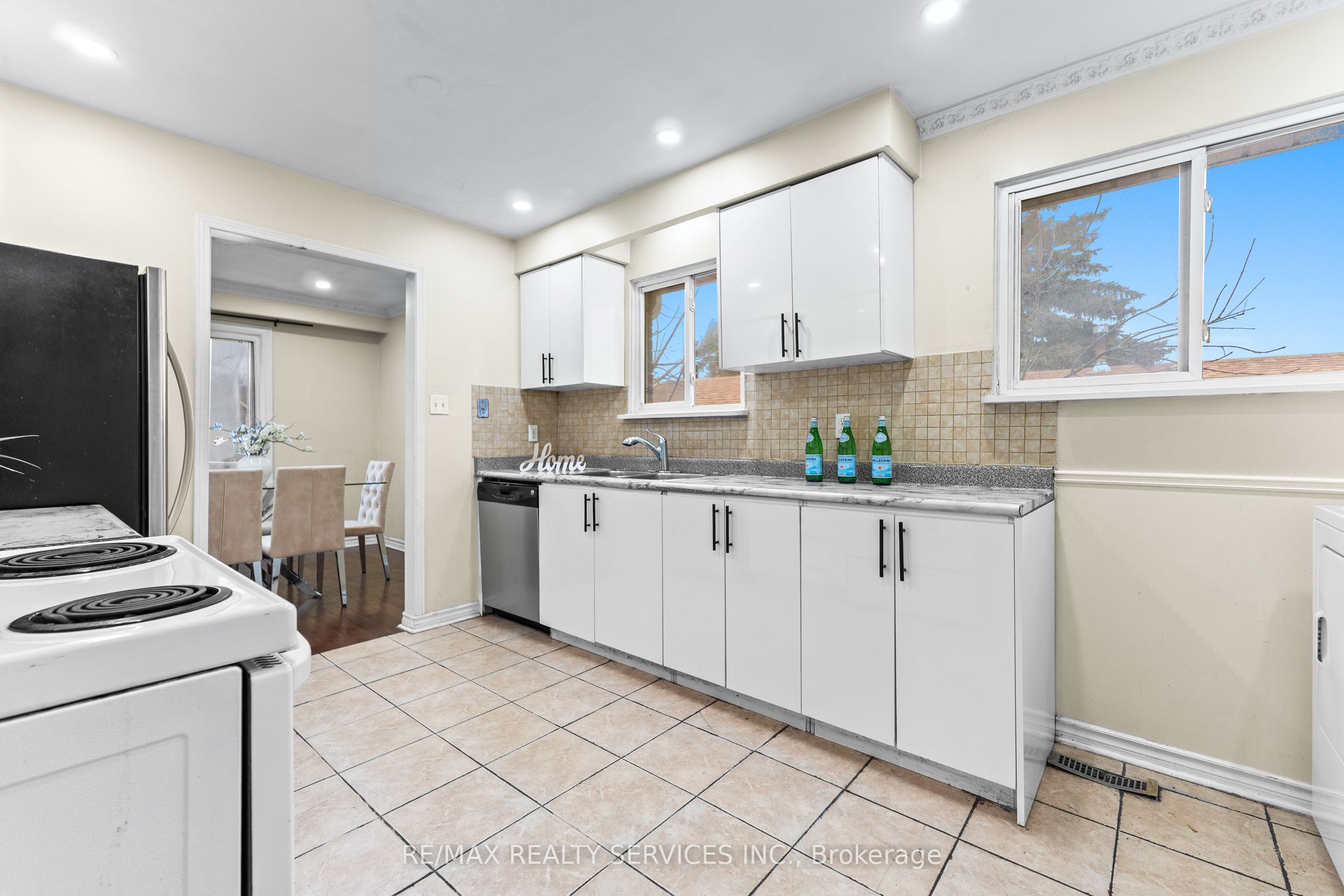 13 Linkdale Road Property Photo 13