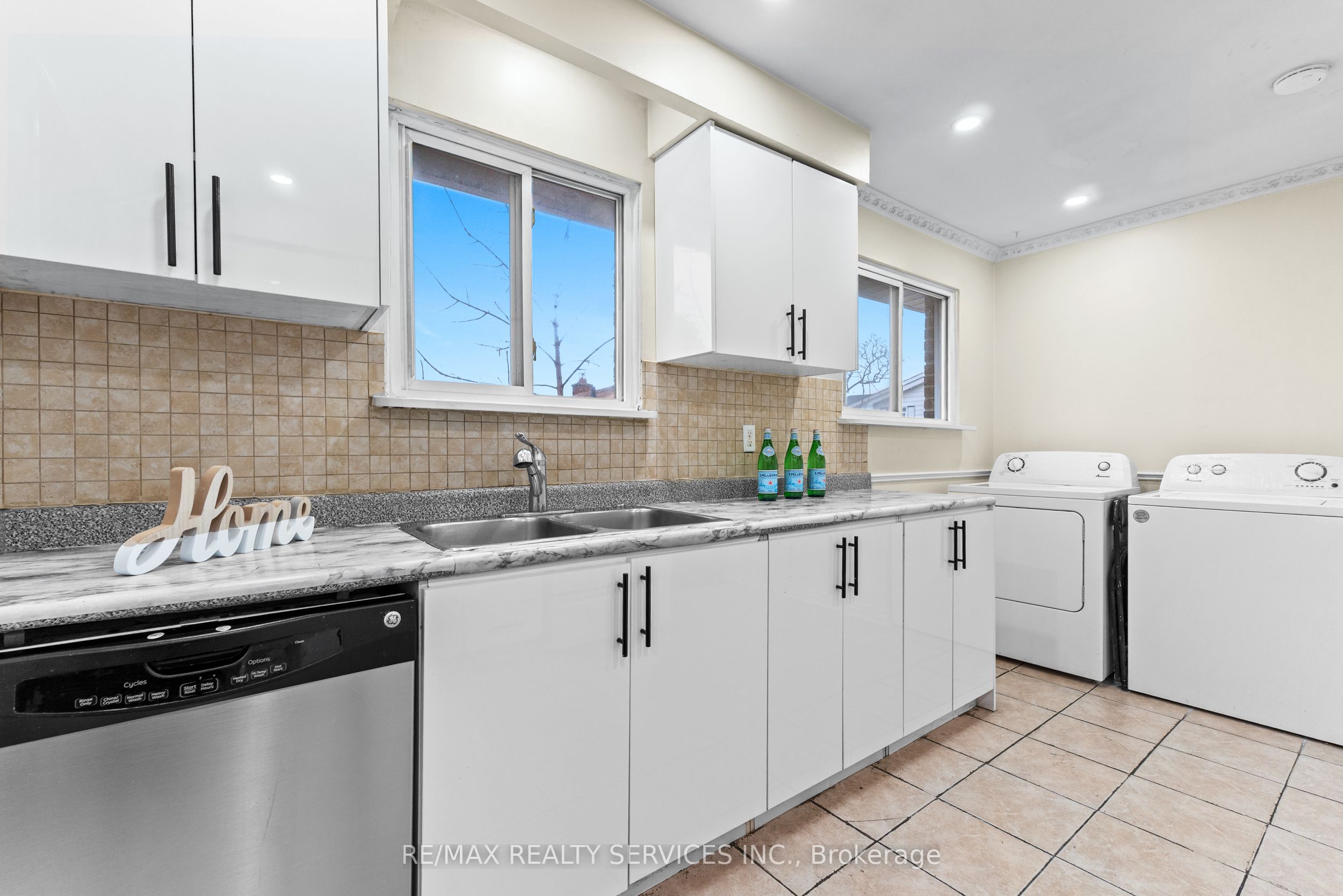13 Linkdale Road Property Photo 15