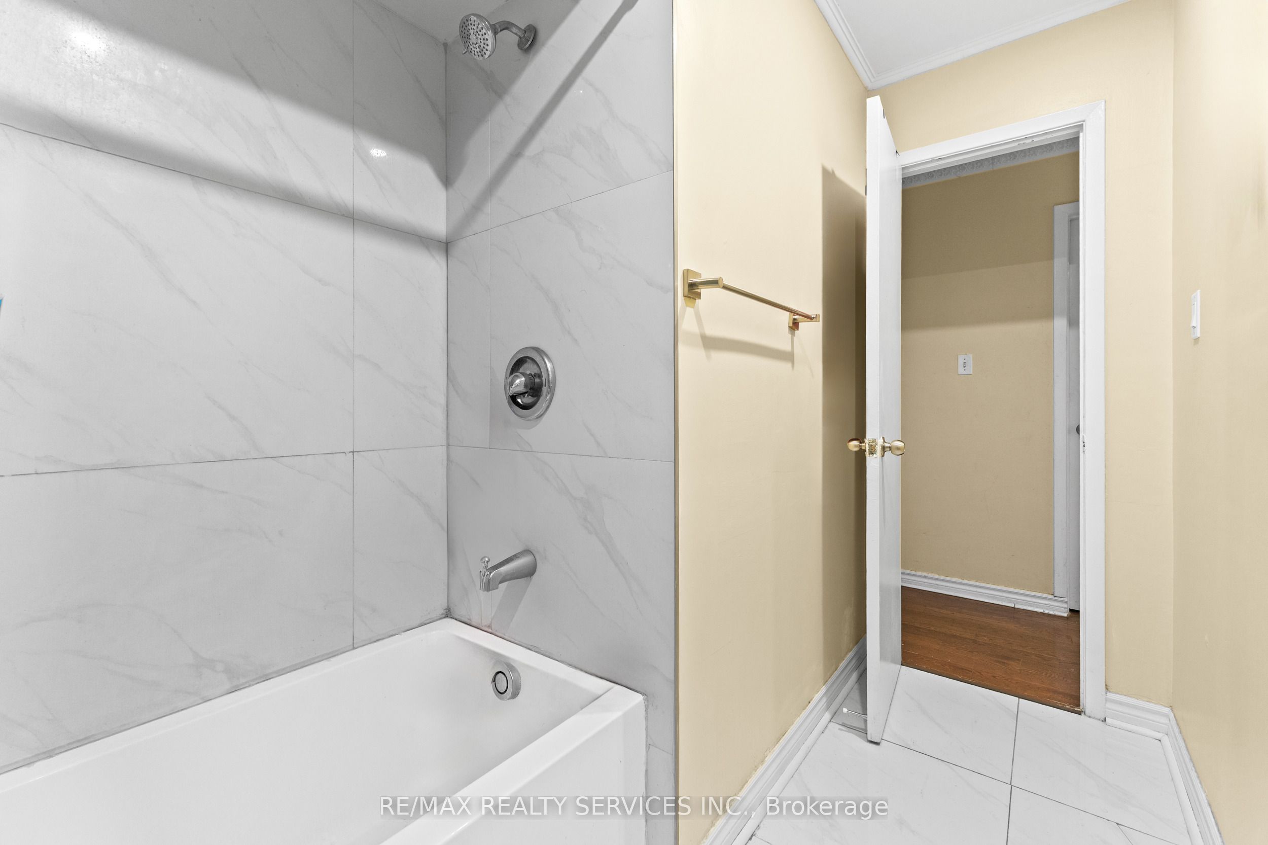 13 Linkdale Road Property Photo 25