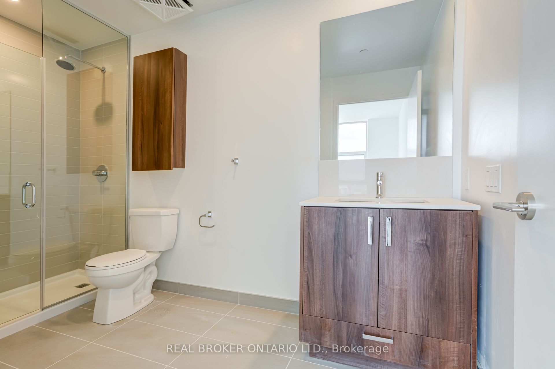 1787 St Clair Avenue W 1105 Property Photo 7