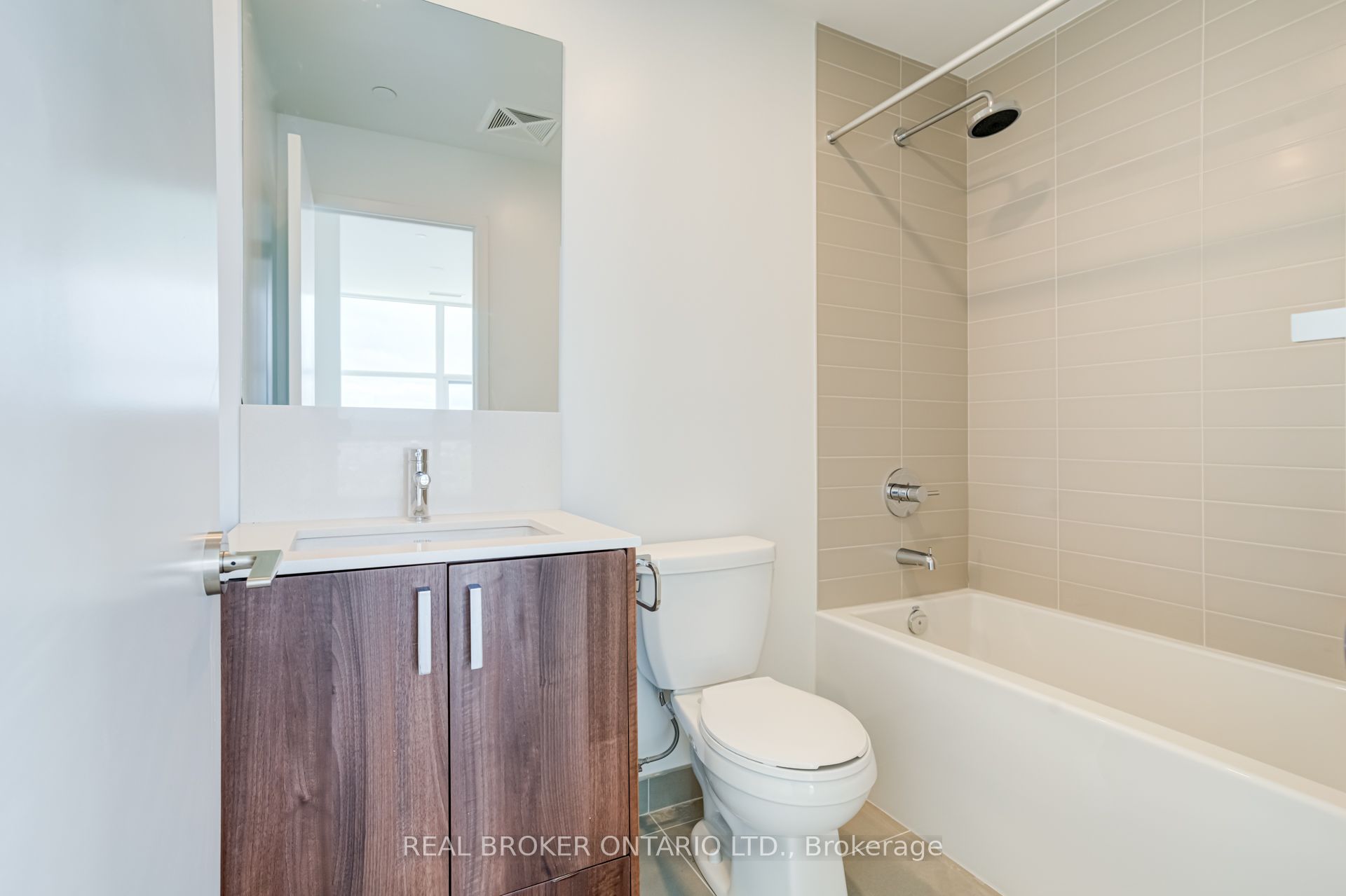 1787 St Clair Avenue W 1105 Property Photo 10
