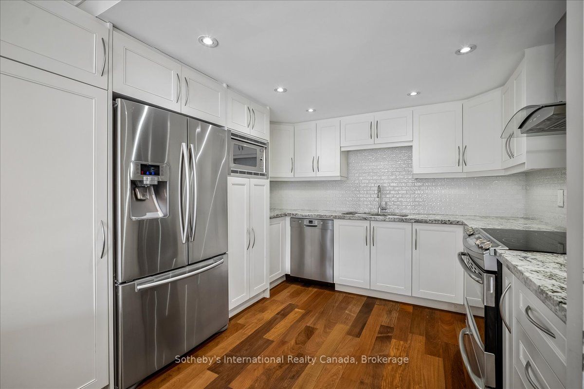 2170 Marine Drive 2104 Property Photo 13