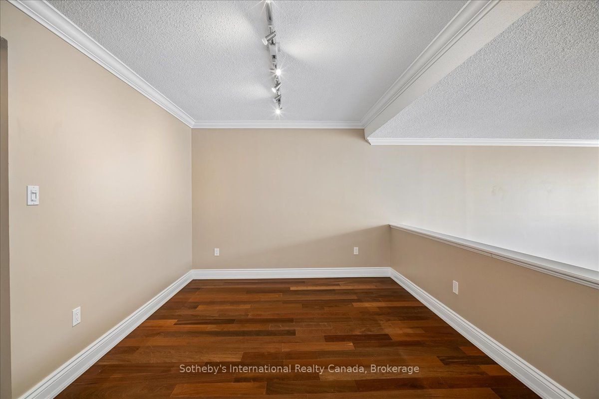 2170 Marine Drive 2104 Property Photo 21