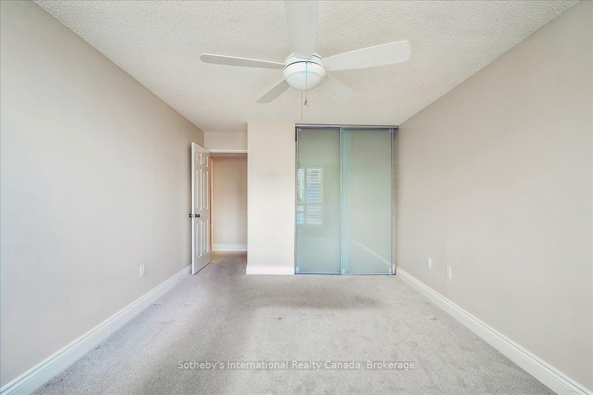 2170 Marine Drive 2104 Property Photo 27