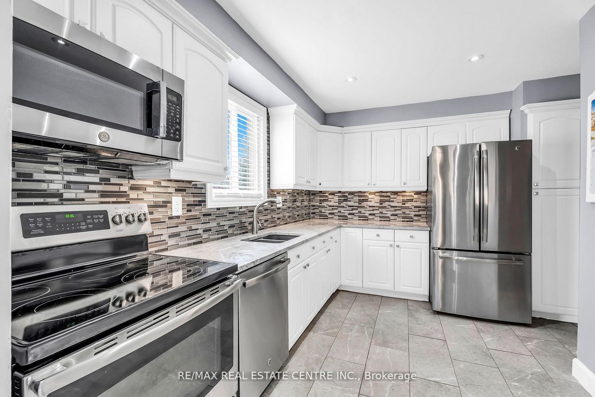 33 Fourth Avenue Property Photo 10