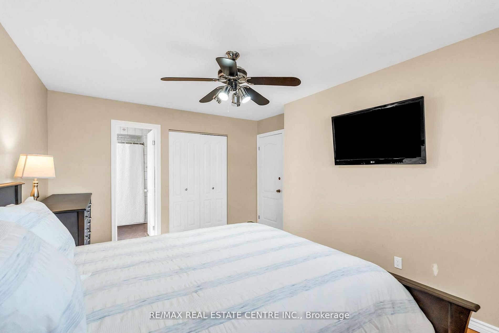 33 Fourth Avenue Property Photo 19