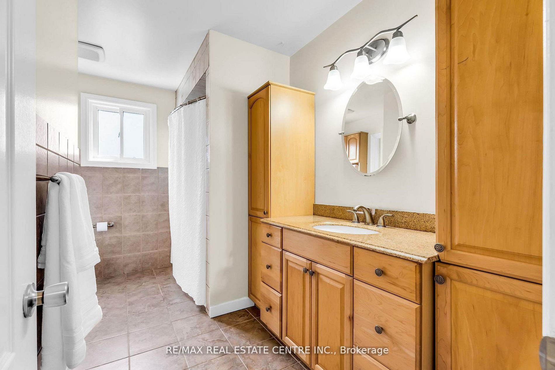 33 Fourth Avenue Property Photo 20