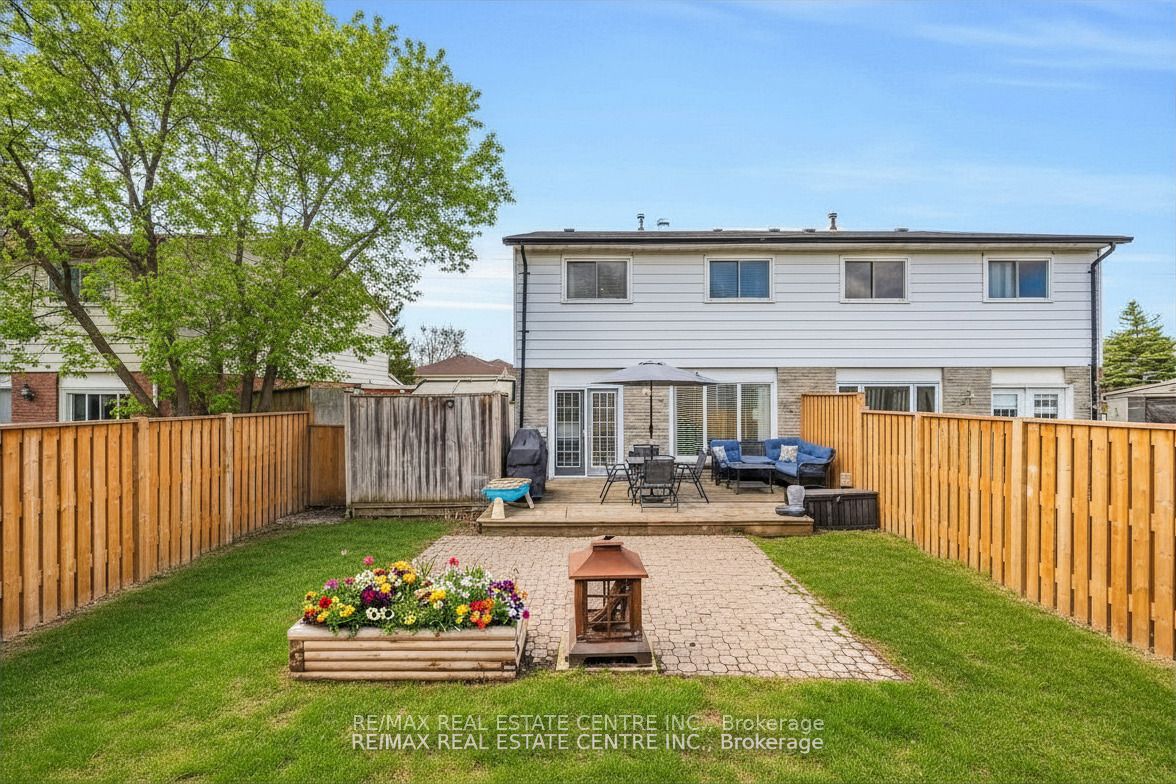 33 Fourth Avenue Property Photo 29