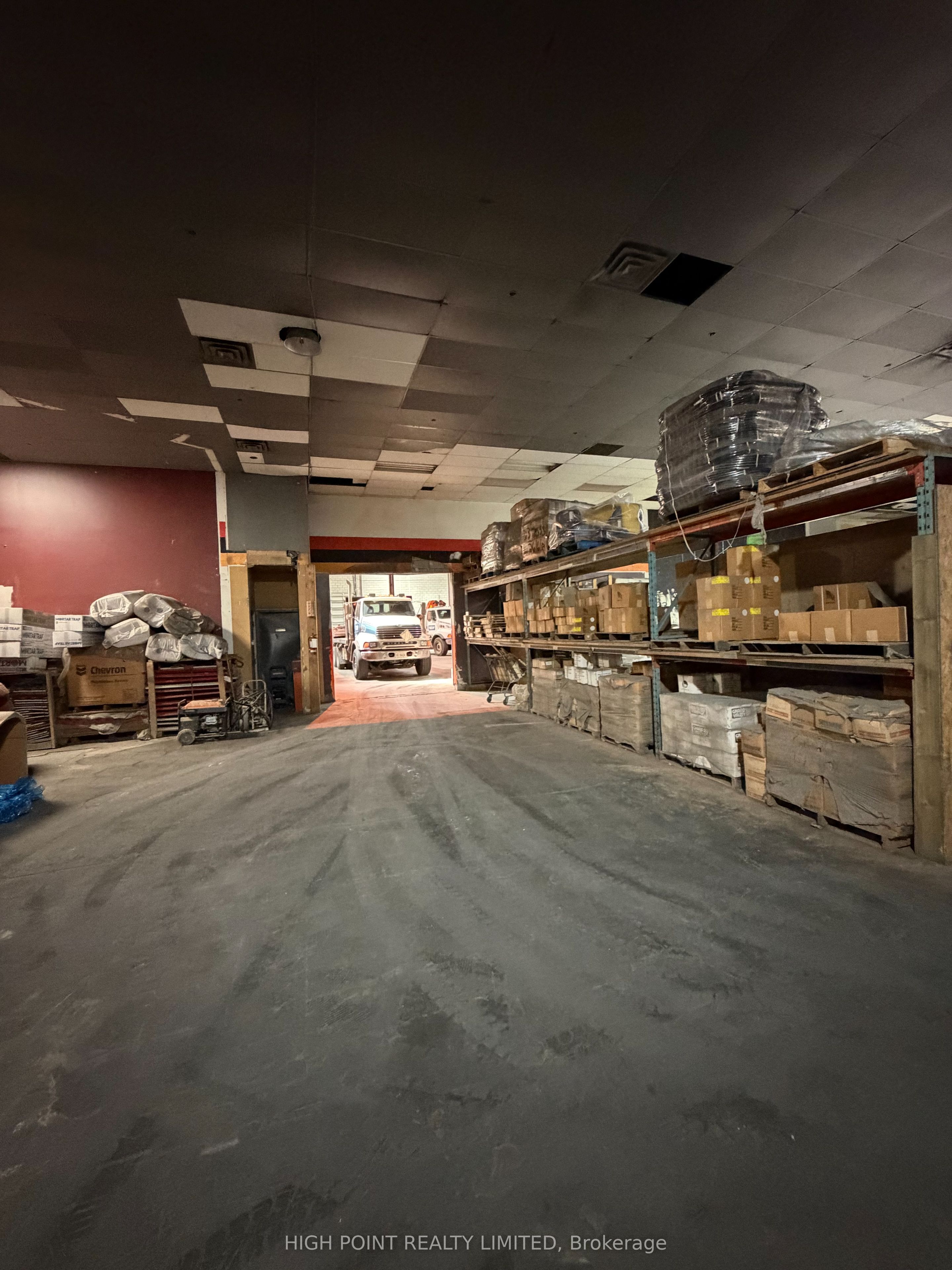 4701 Steeles Avenue W Property Photo 4