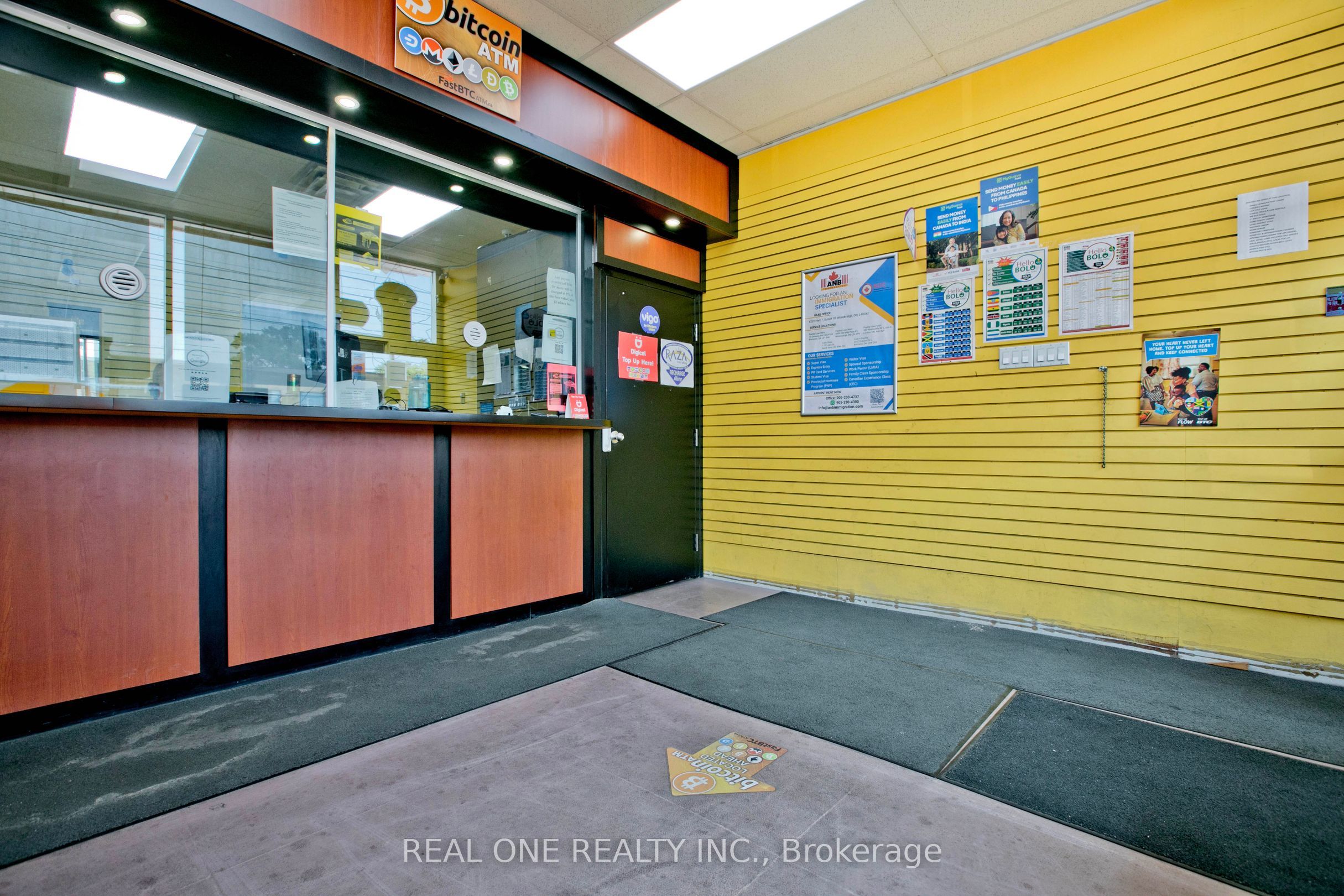 1702 Jane Street Property Photo 4