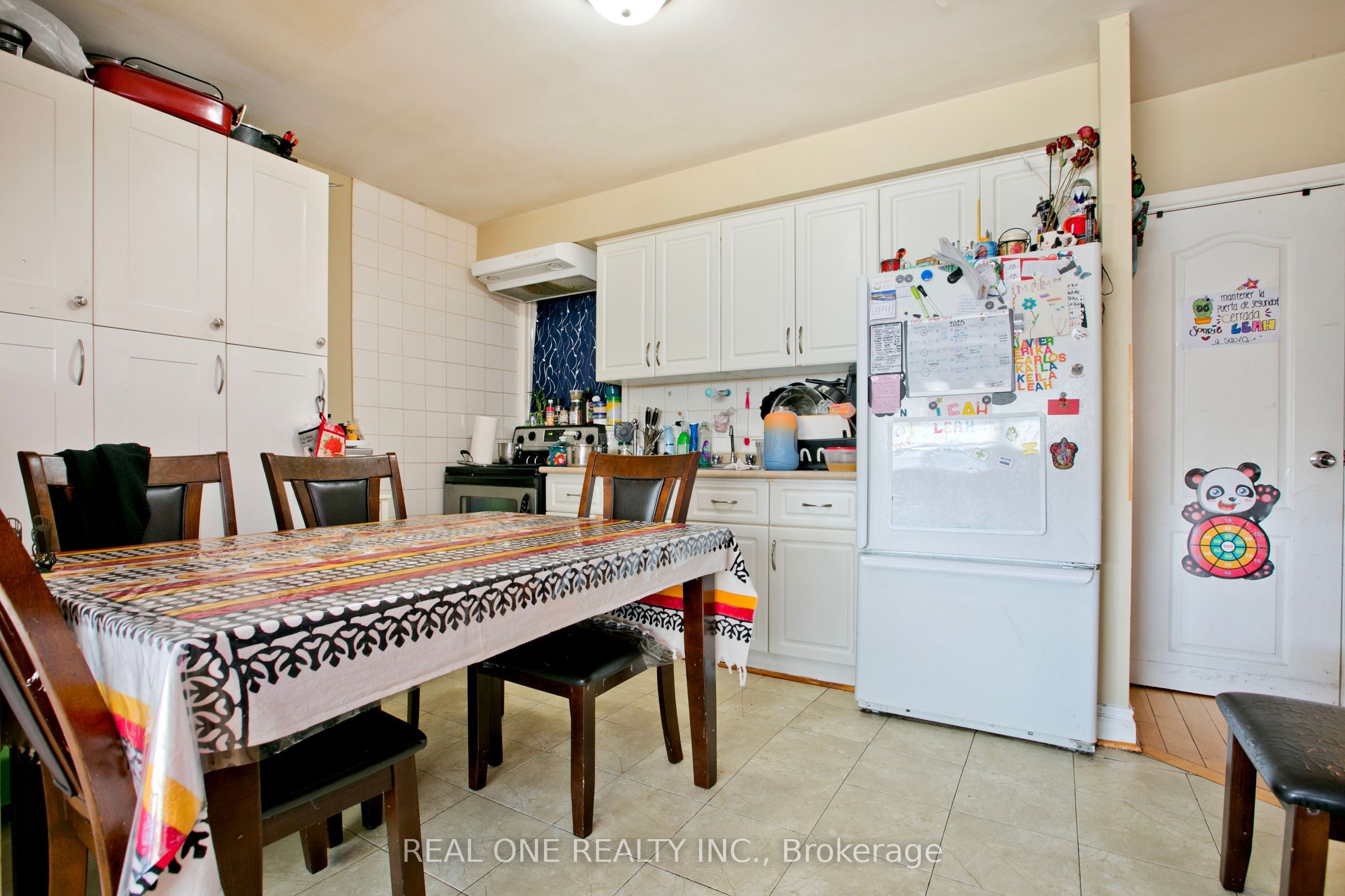 1702 Jane Street Property Photo 10