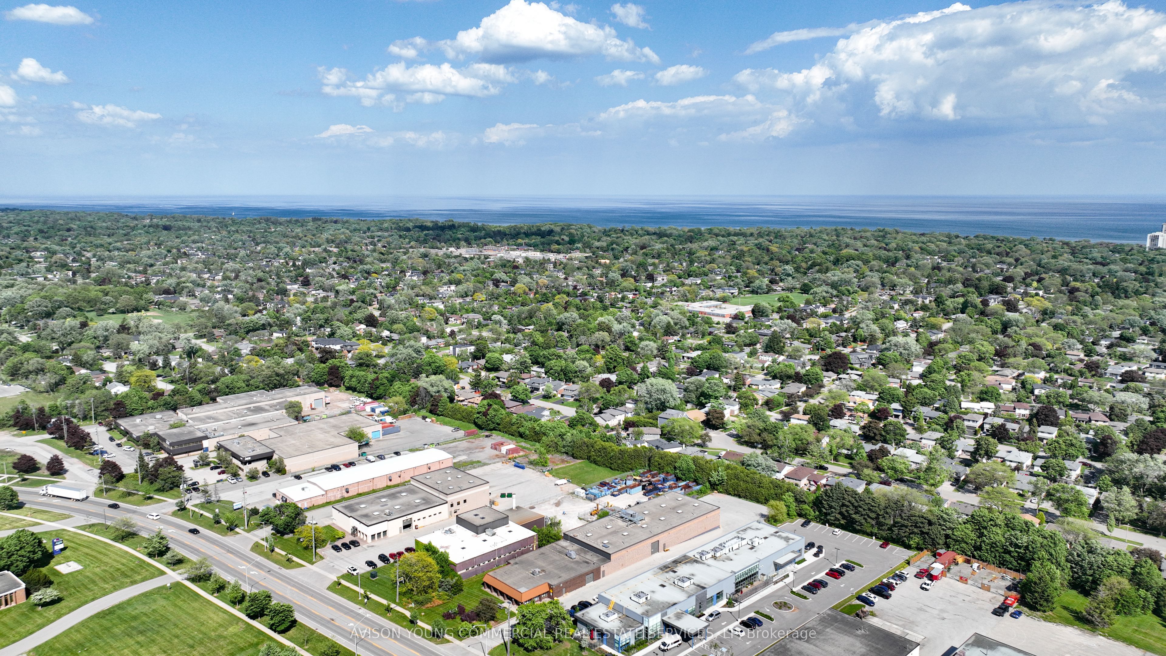 2240 Speers Road W Property Photo 6