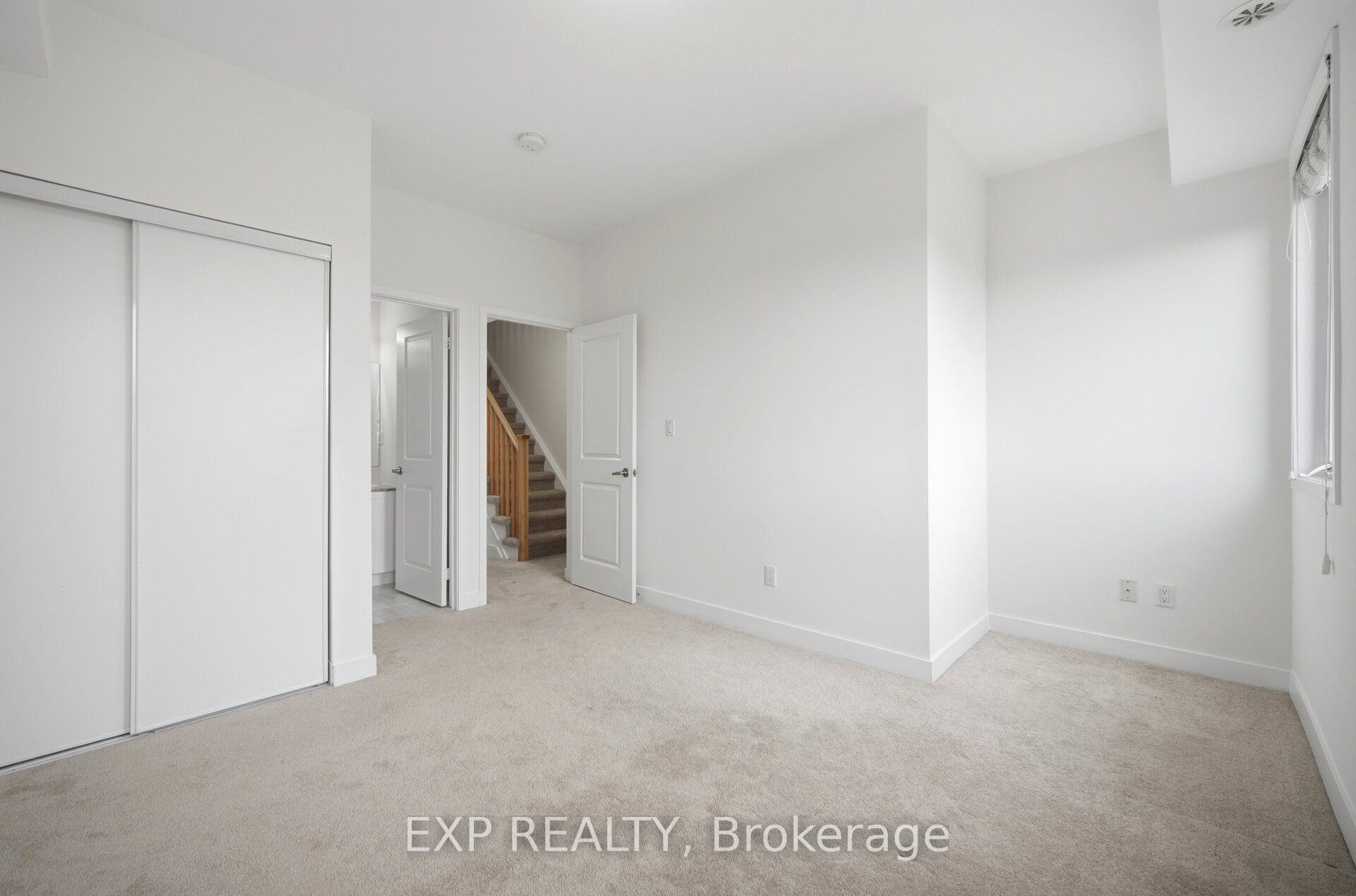 60 Winston Park Boulevard 66 Property Photo 22