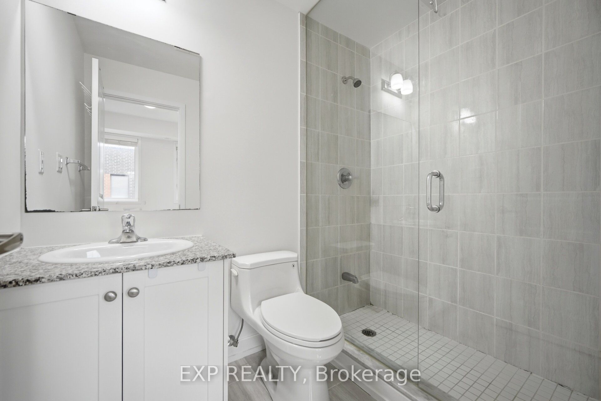60 Winston Park Boulevard 66 Property Photo 28