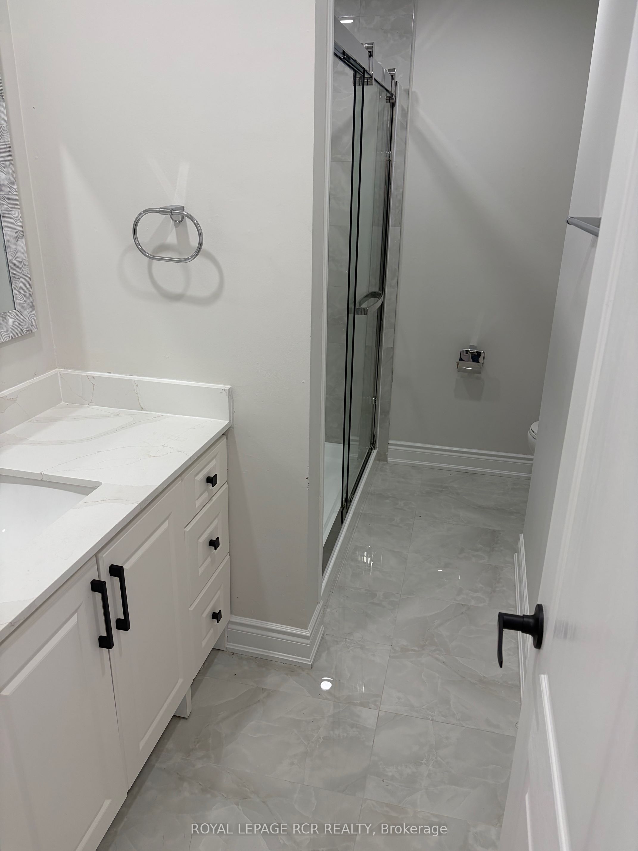41 Town House Crescent Property Photo 10