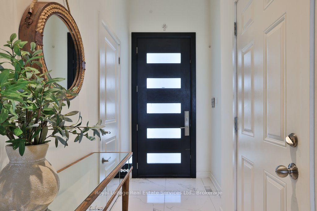 3155 Mintwood Circle Property Photo 6