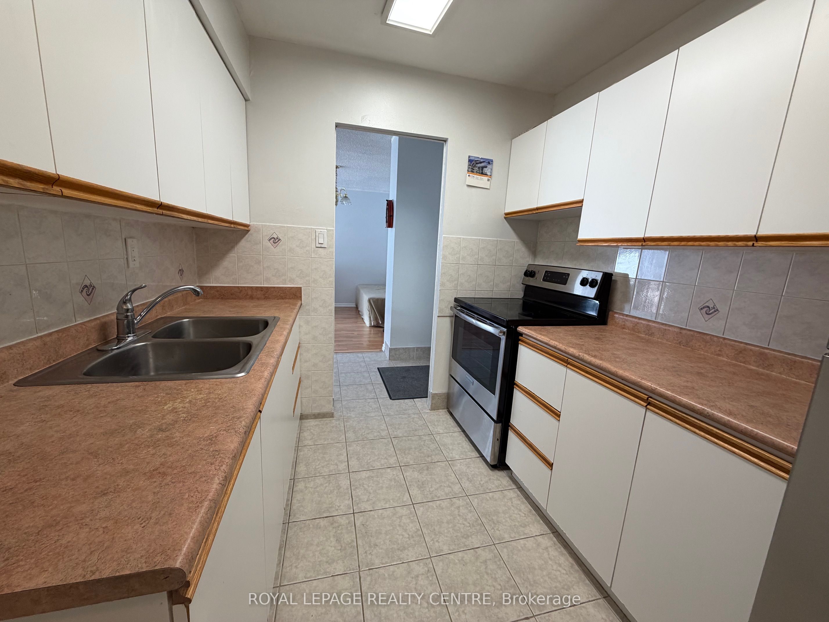 340 Dixon Road 209 Property Photo 9