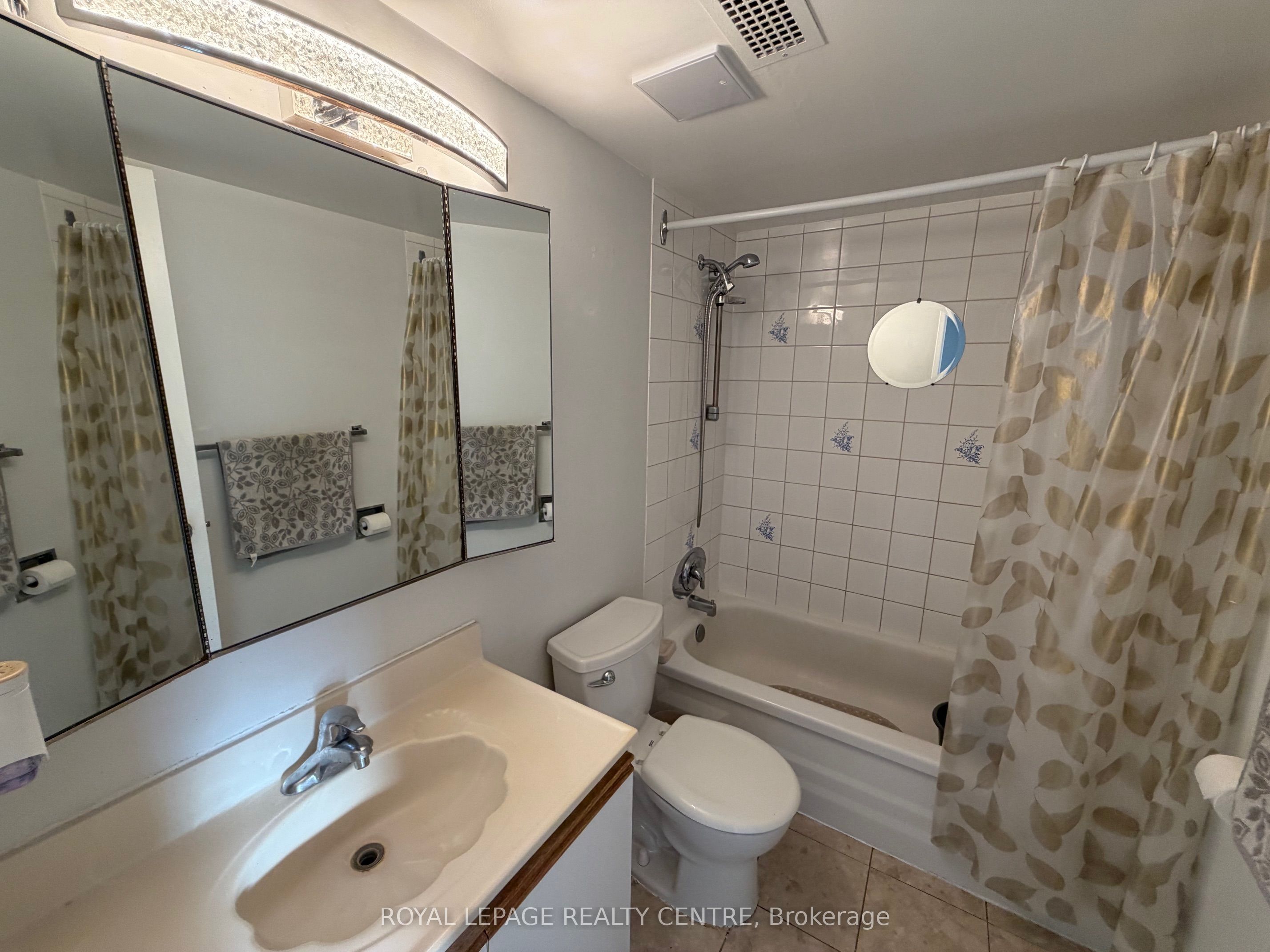 340 Dixon Road 209 Property Photo 15