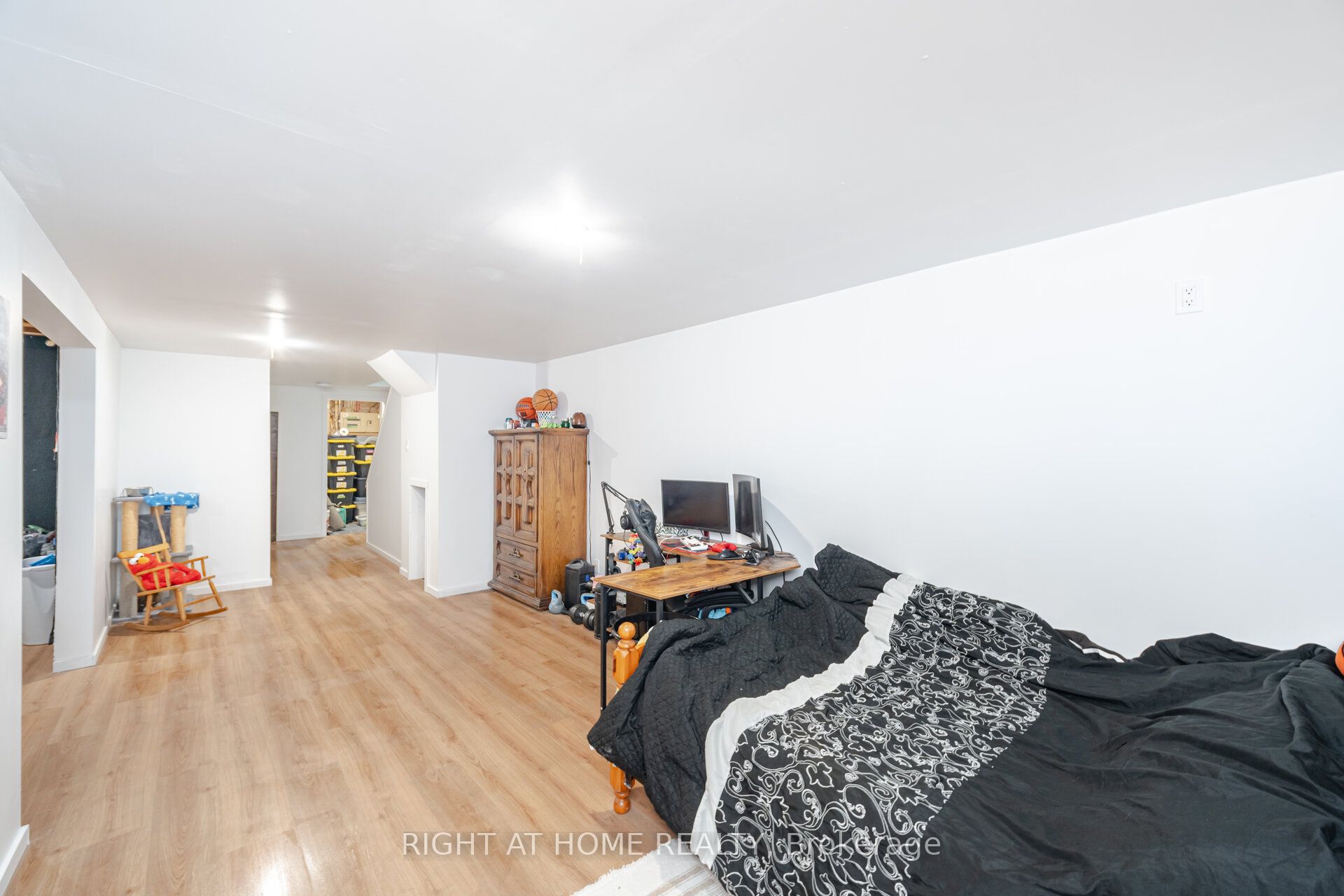 100 Century Drive 16 Property Photo 26