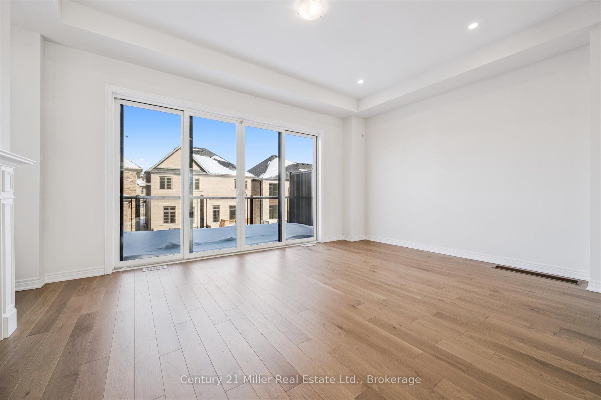 3199 Sixth Line Property Photo 8
