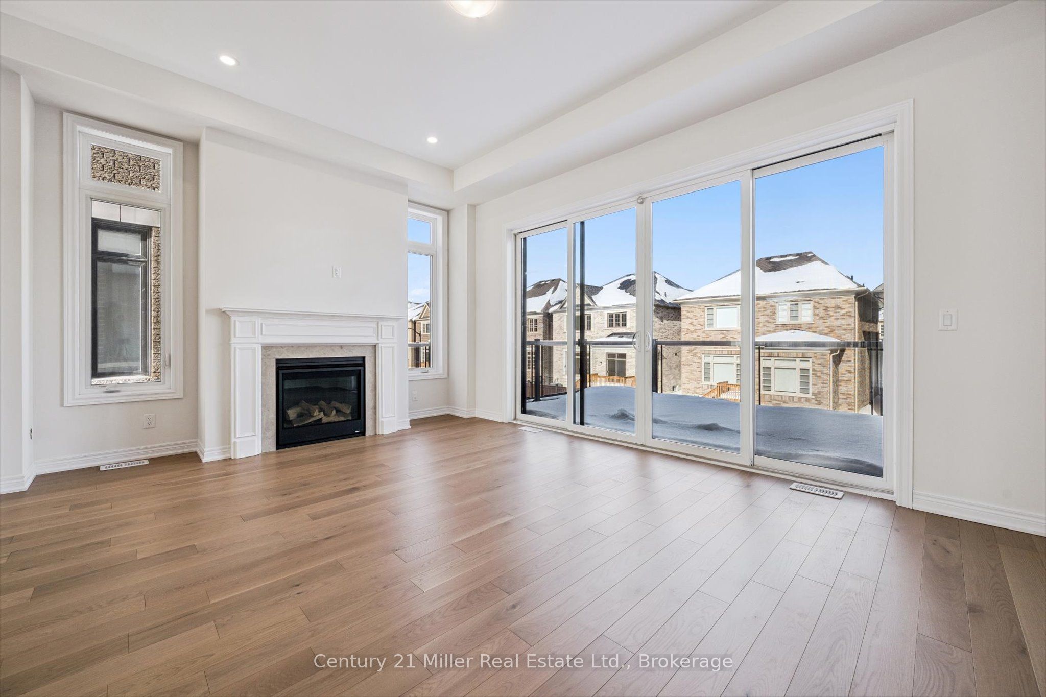 3199 Sixth Line Property Photo 9