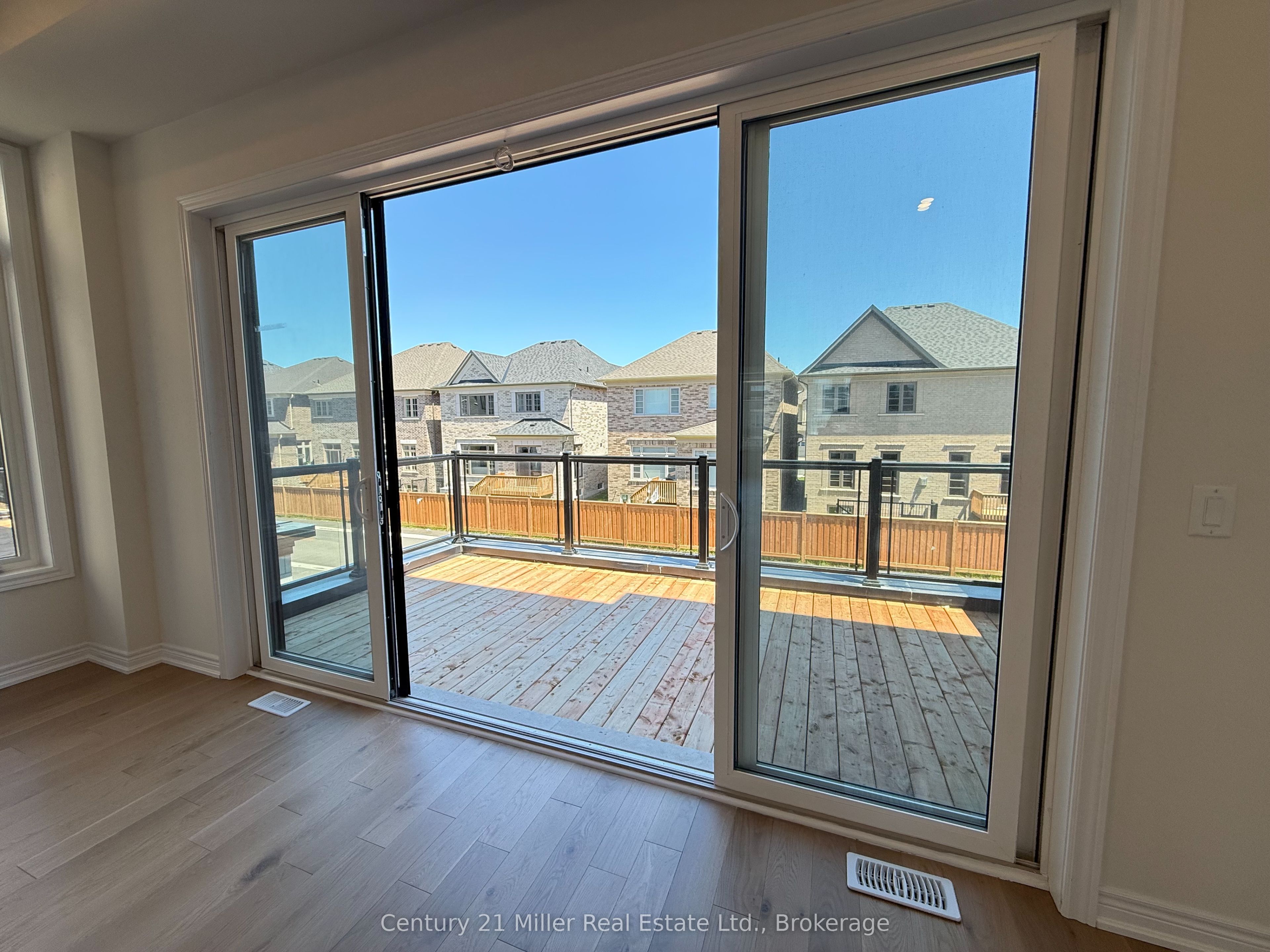 3199 Sixth Line Property Photo 11