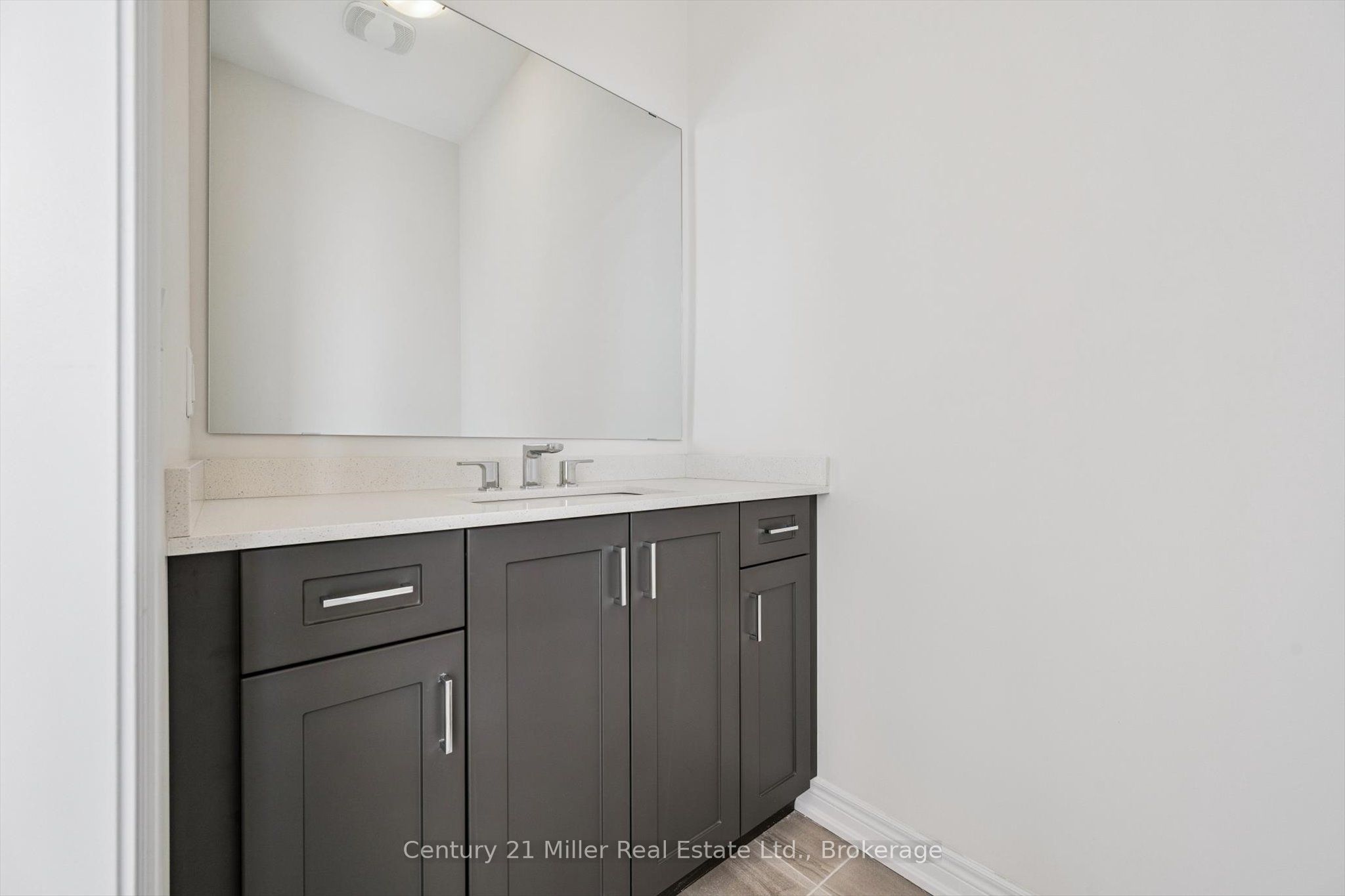 3199 Sixth Line Property Photo 12