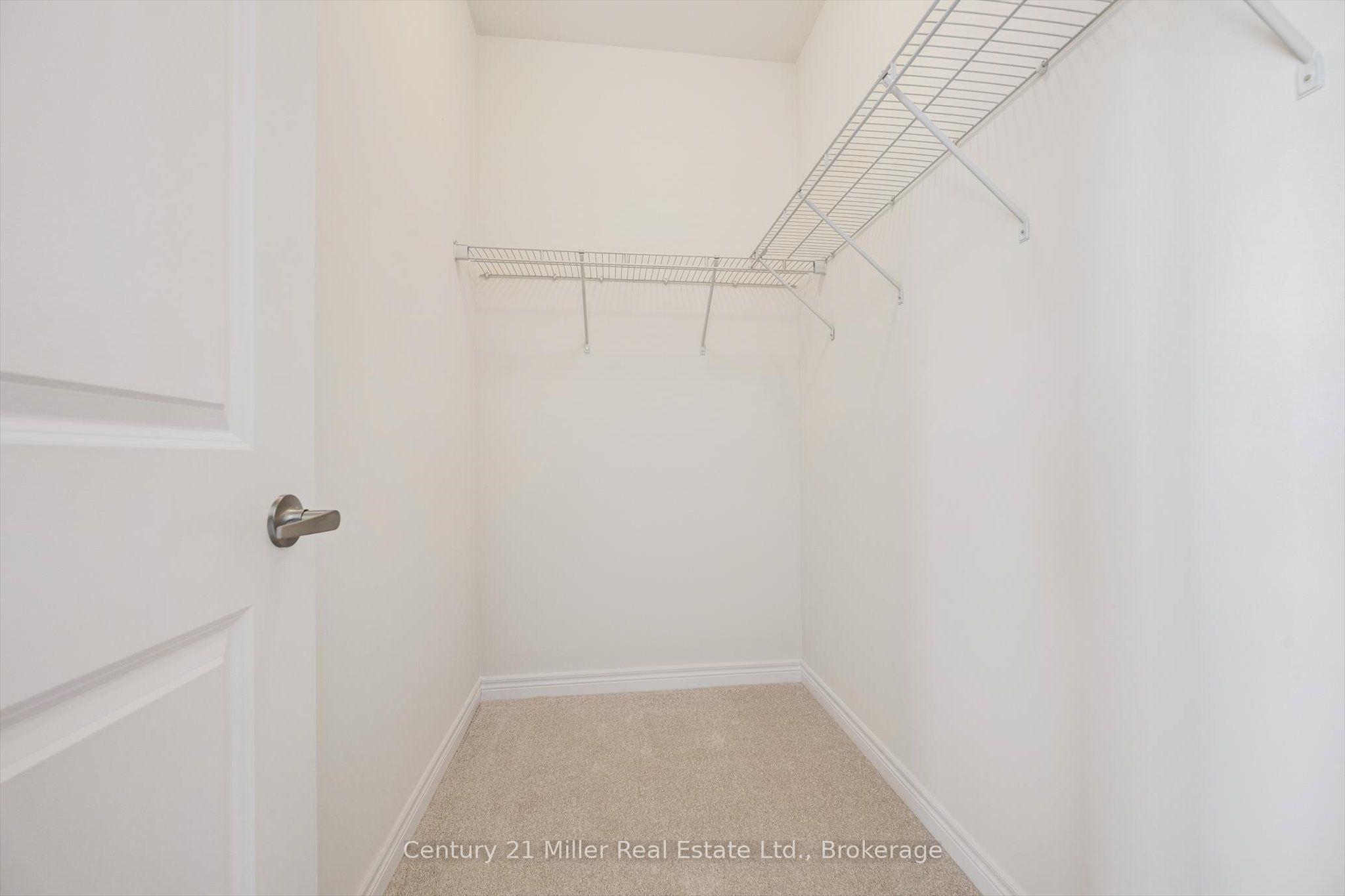 3199 Sixth Line Property Photo 17