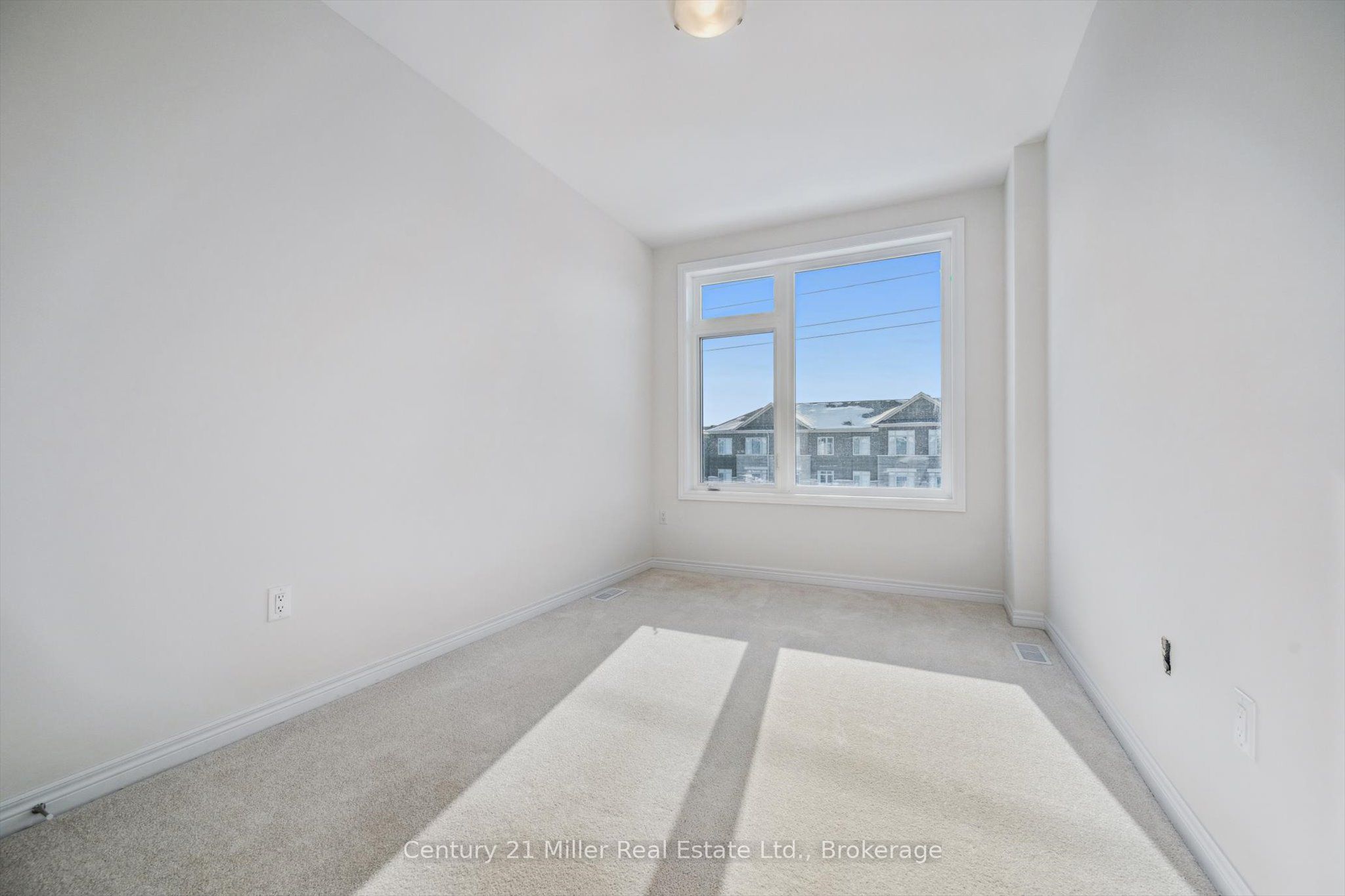 3199 Sixth Line Property Photo 19