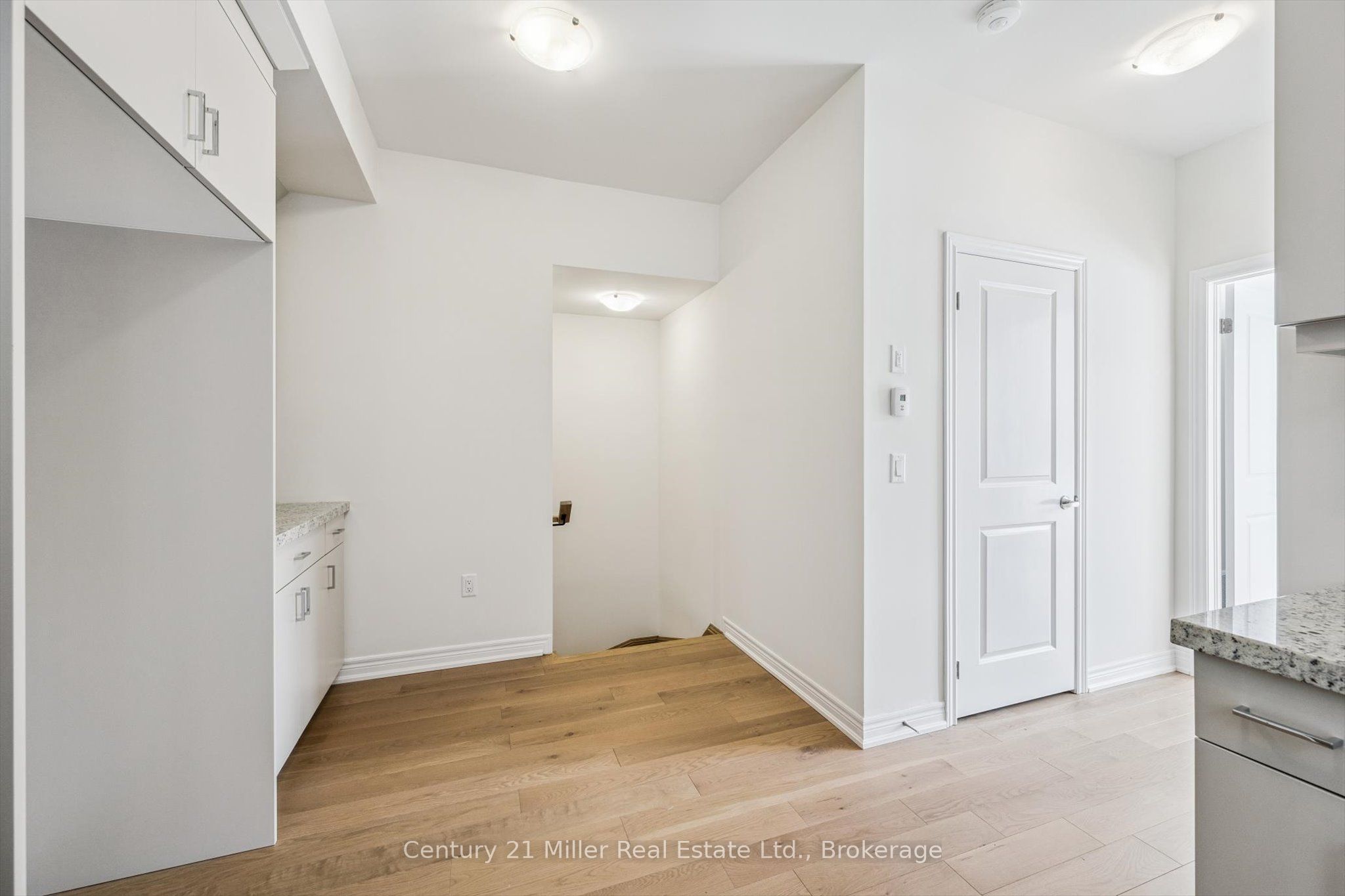 3199 Sixth Line Property Photo 28