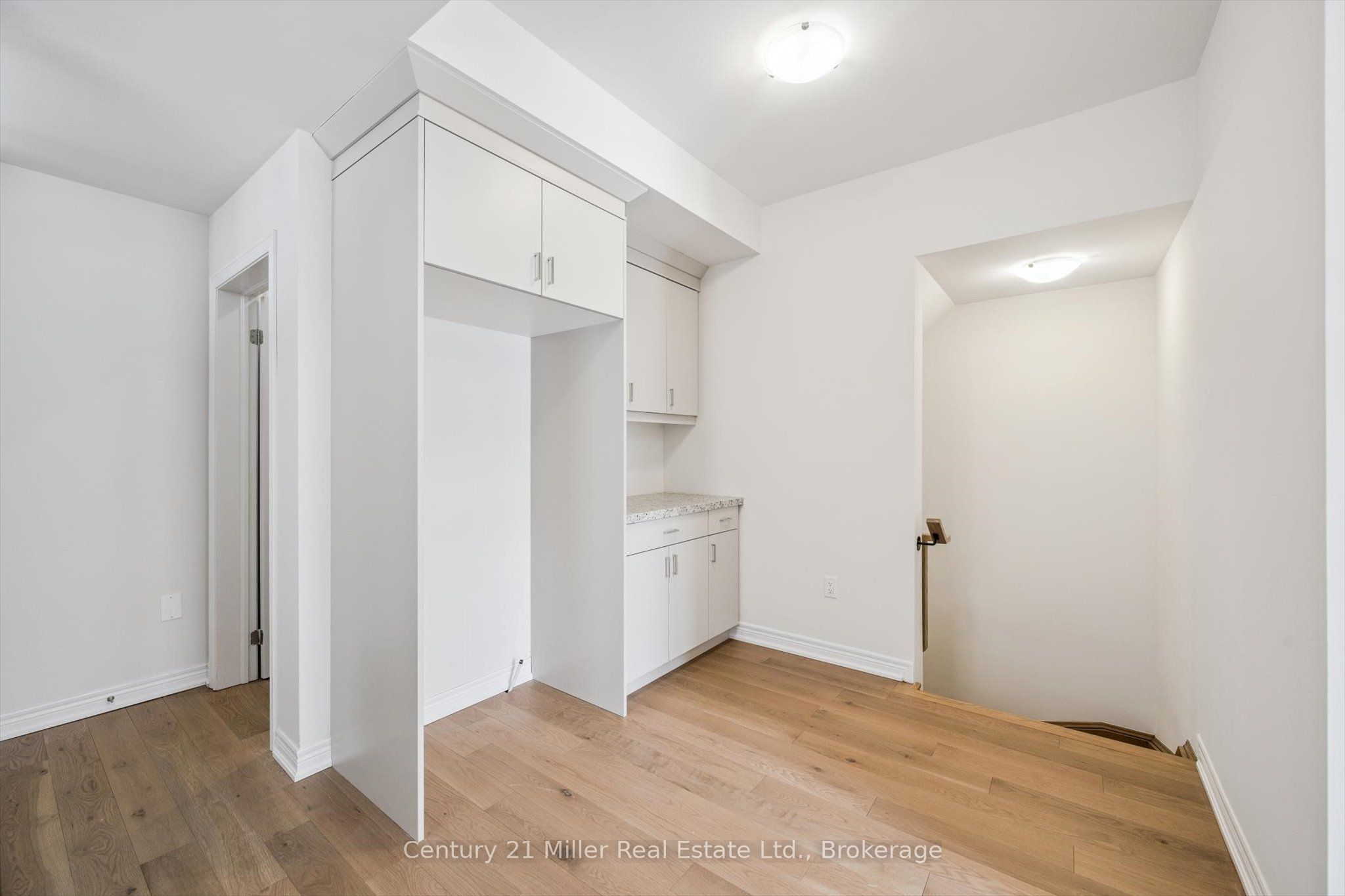 3199 Sixth Line Property Photo 29
