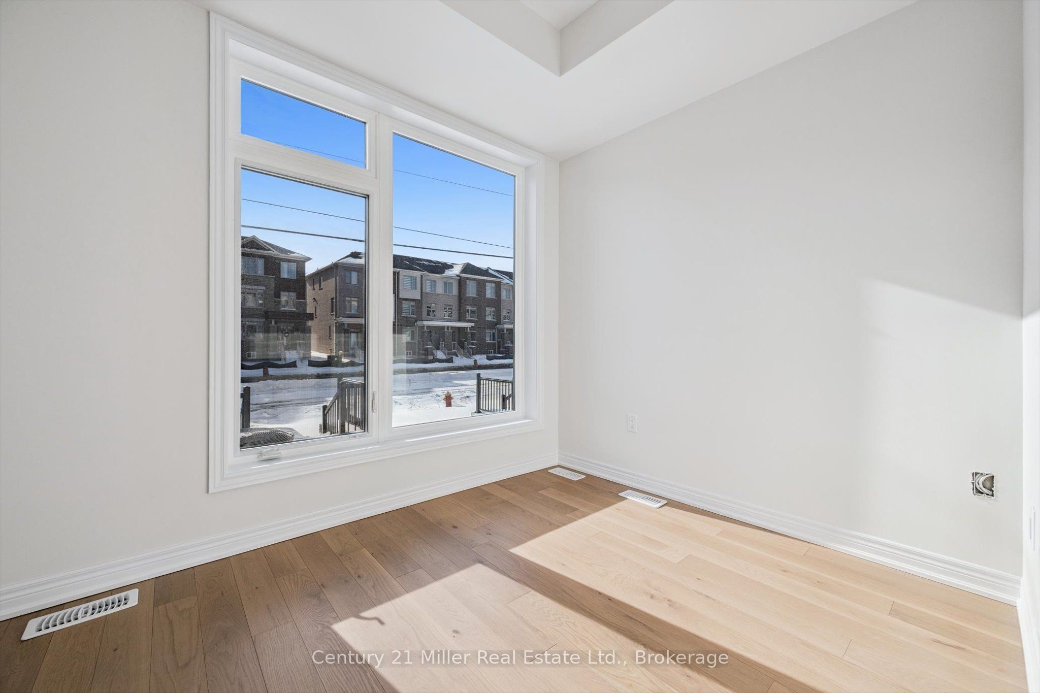 3199 Sixth Line Property Photo 30