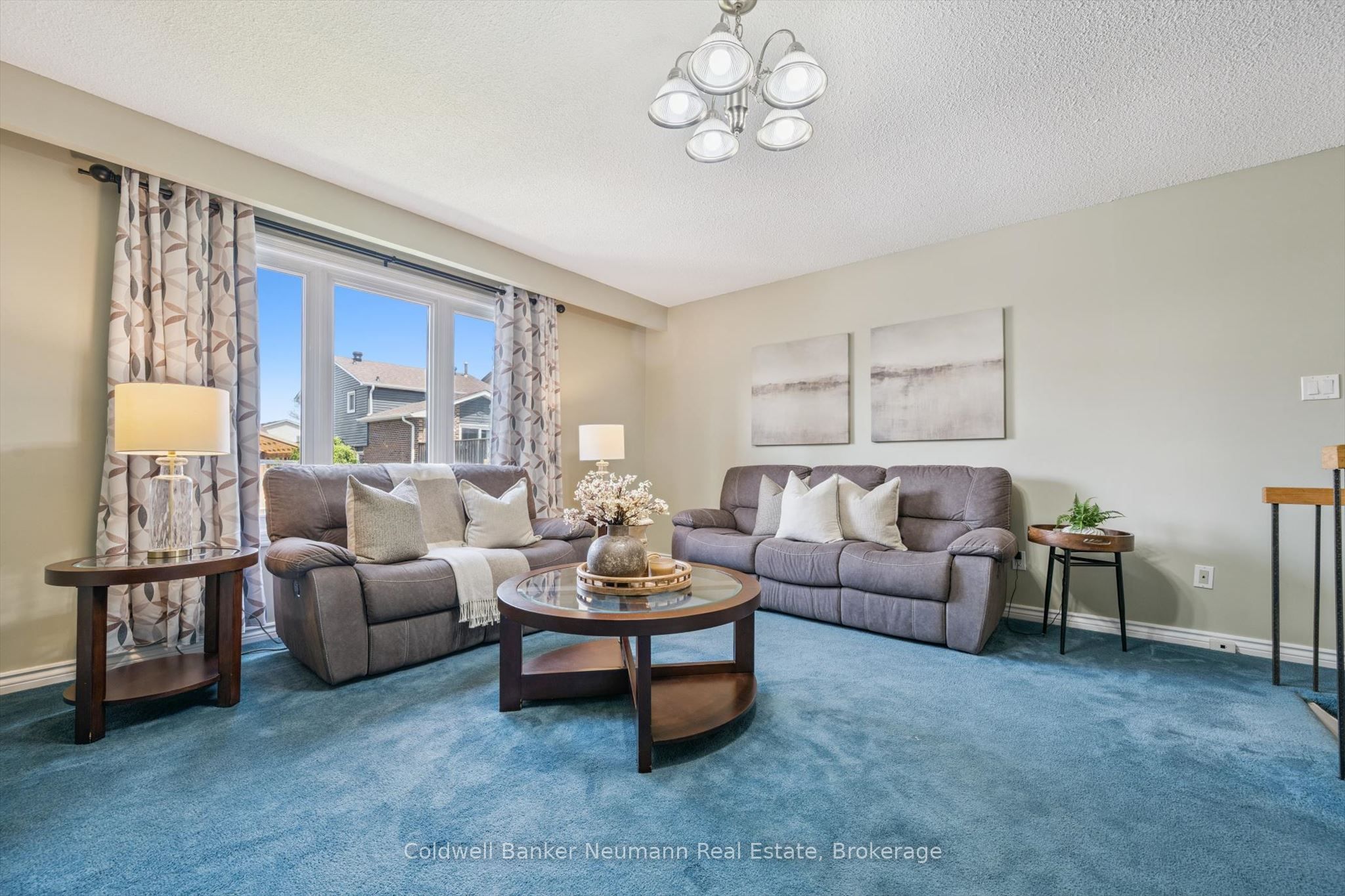 17 Histon Crescent Property Photo 8