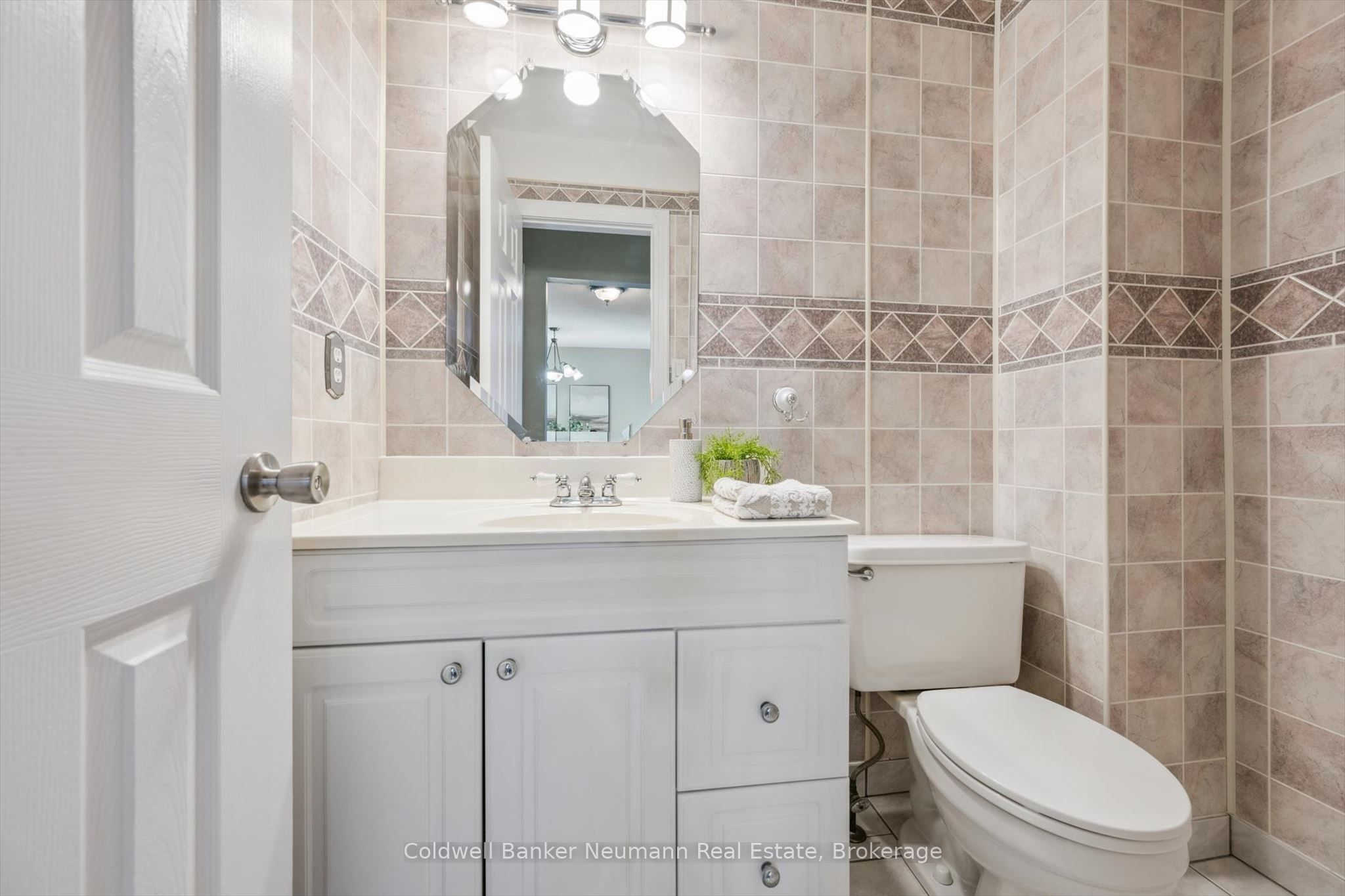 17 Histon Crescent Property Photo 10