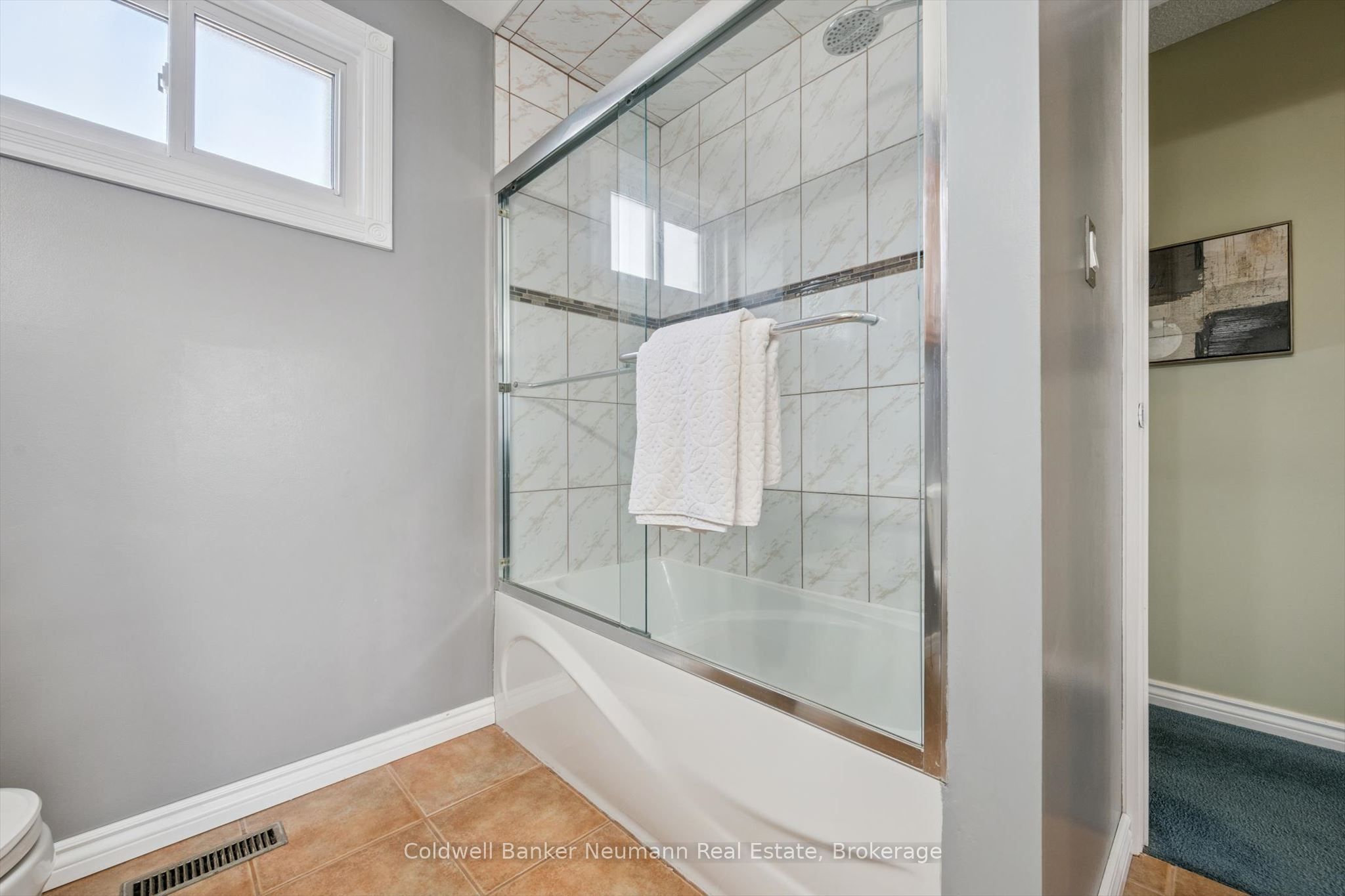 17 Histon Crescent Property Photo 18
