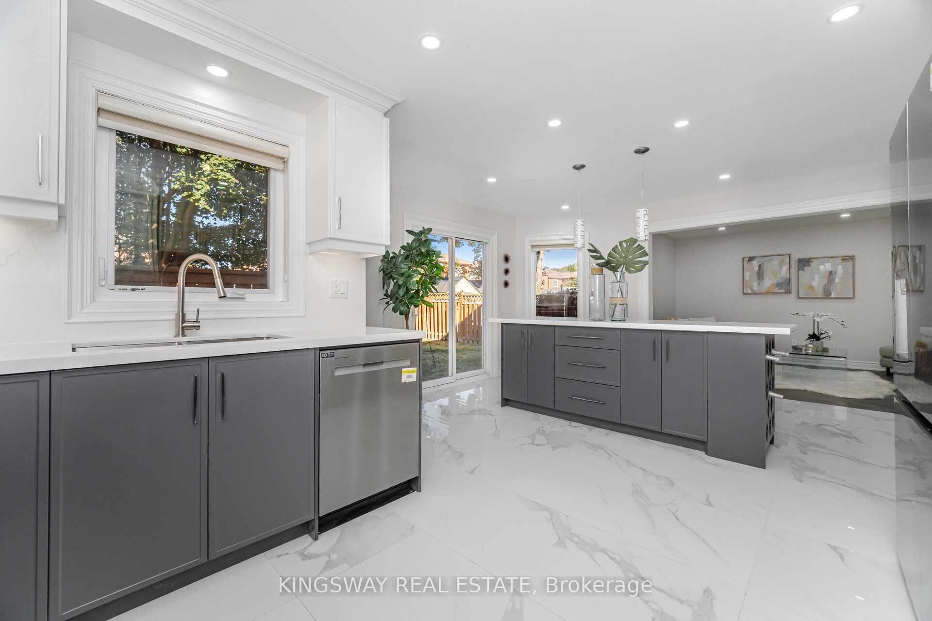 1008 Ceremonial Drive Property Photo 20