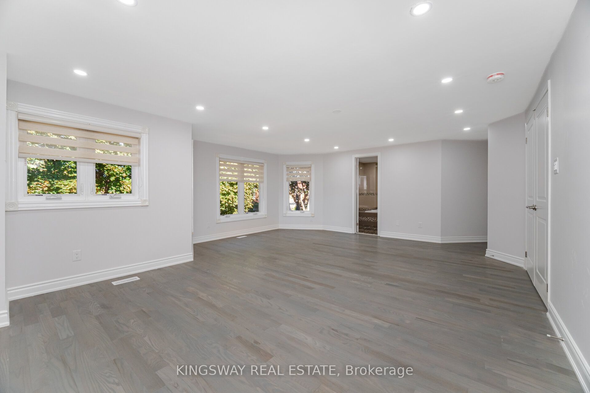1008 Ceremonial Drive Property Photo 35