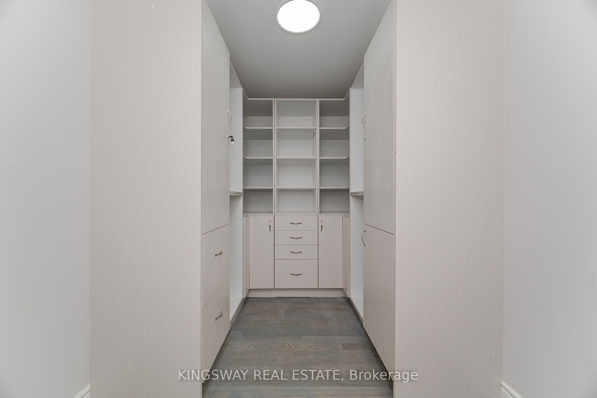 1008 Ceremonial Drive Property Photo 38