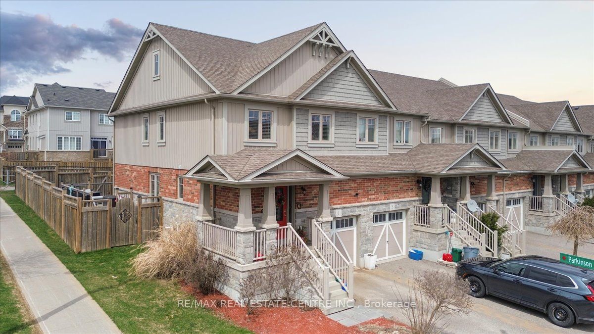 1 Laverty Crescent Property Photo 1