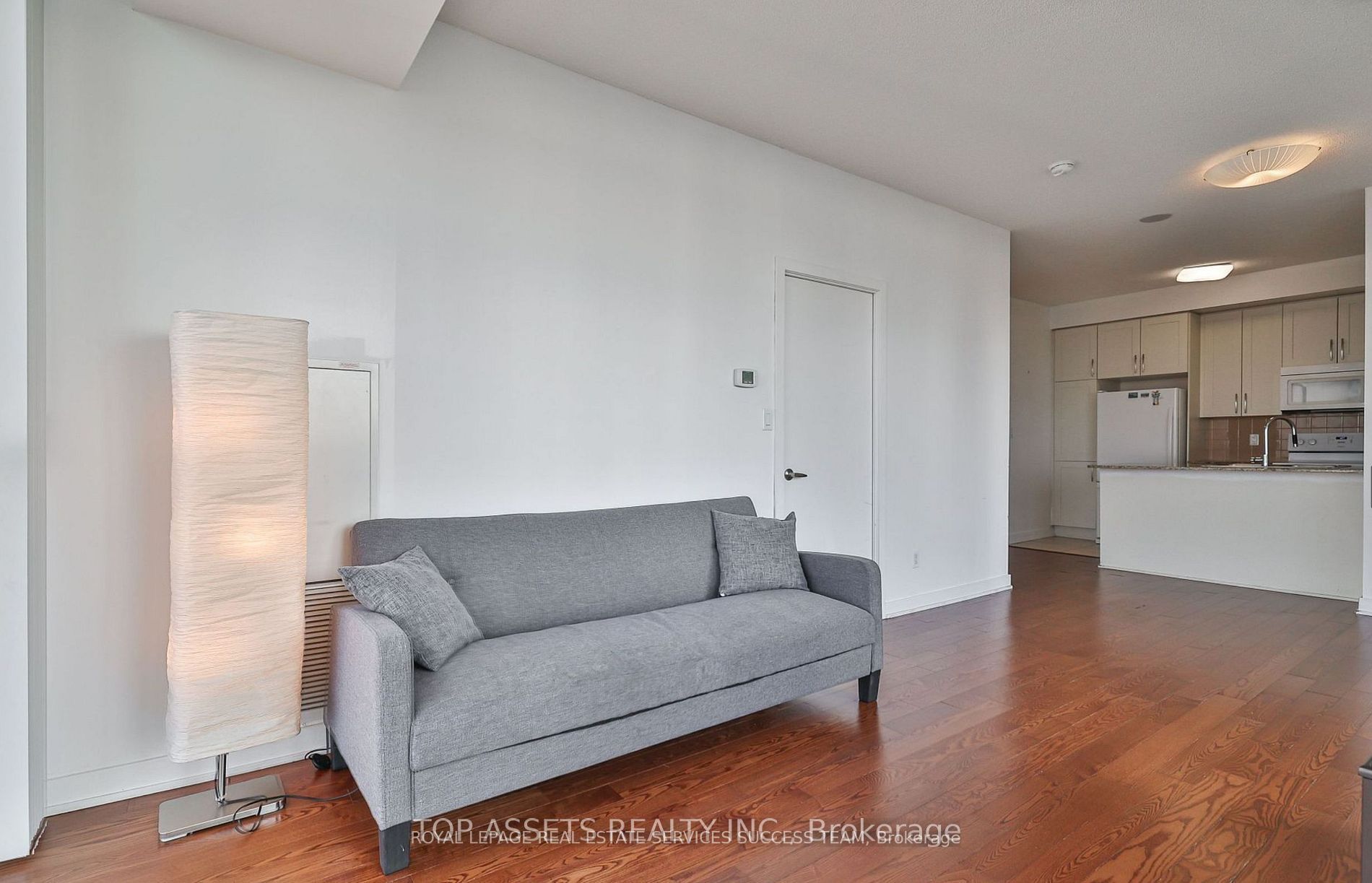 4070 Confederation Parkway 3009 Property Photo 6