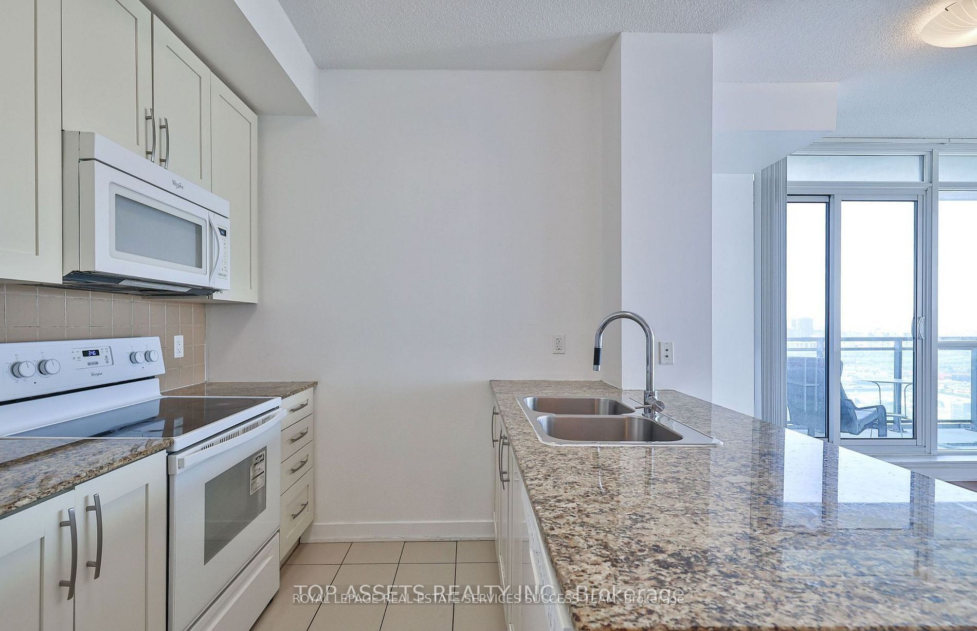 4070 Confederation Parkway 3009 Property Photo 8