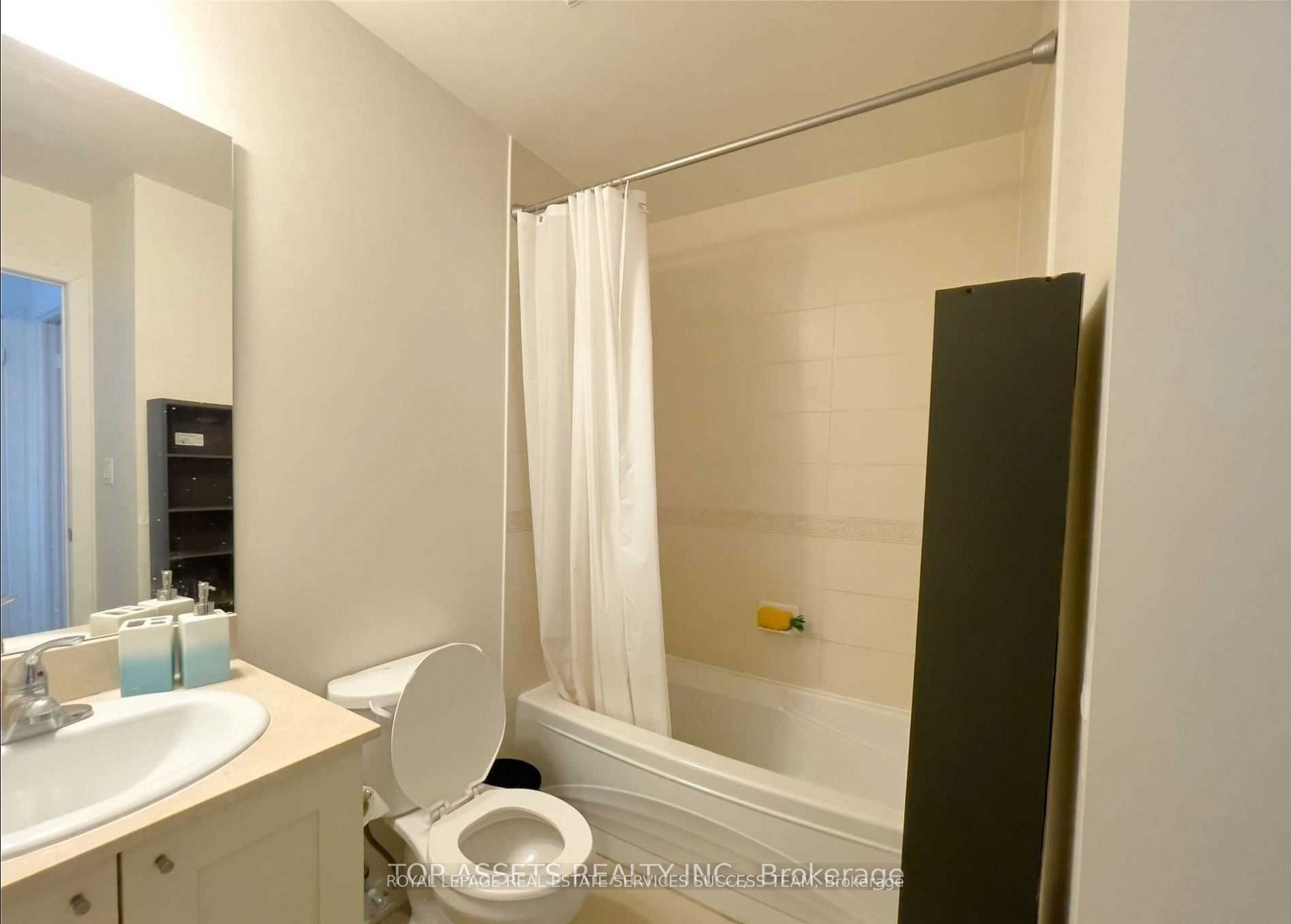 4070 Confederation Parkway 3009 Property Photo 14