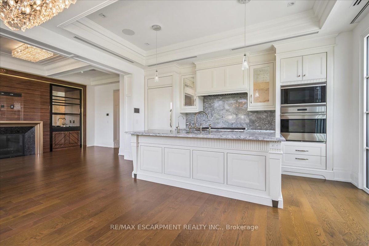 300 Randall Street 211 Property Photo 30
