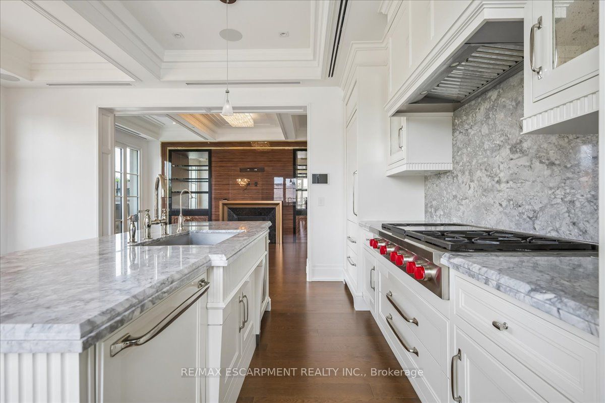 300 Randall Street 211 Property Photo 38