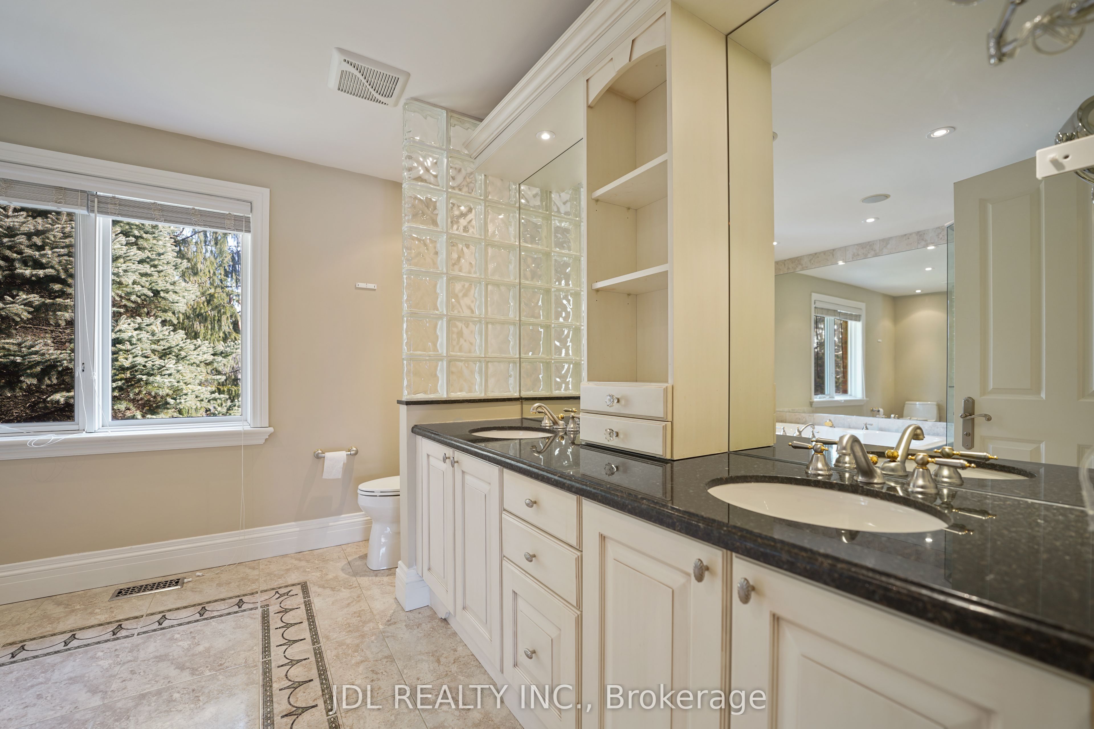 1283 Lindburgh Court Property Photo 33