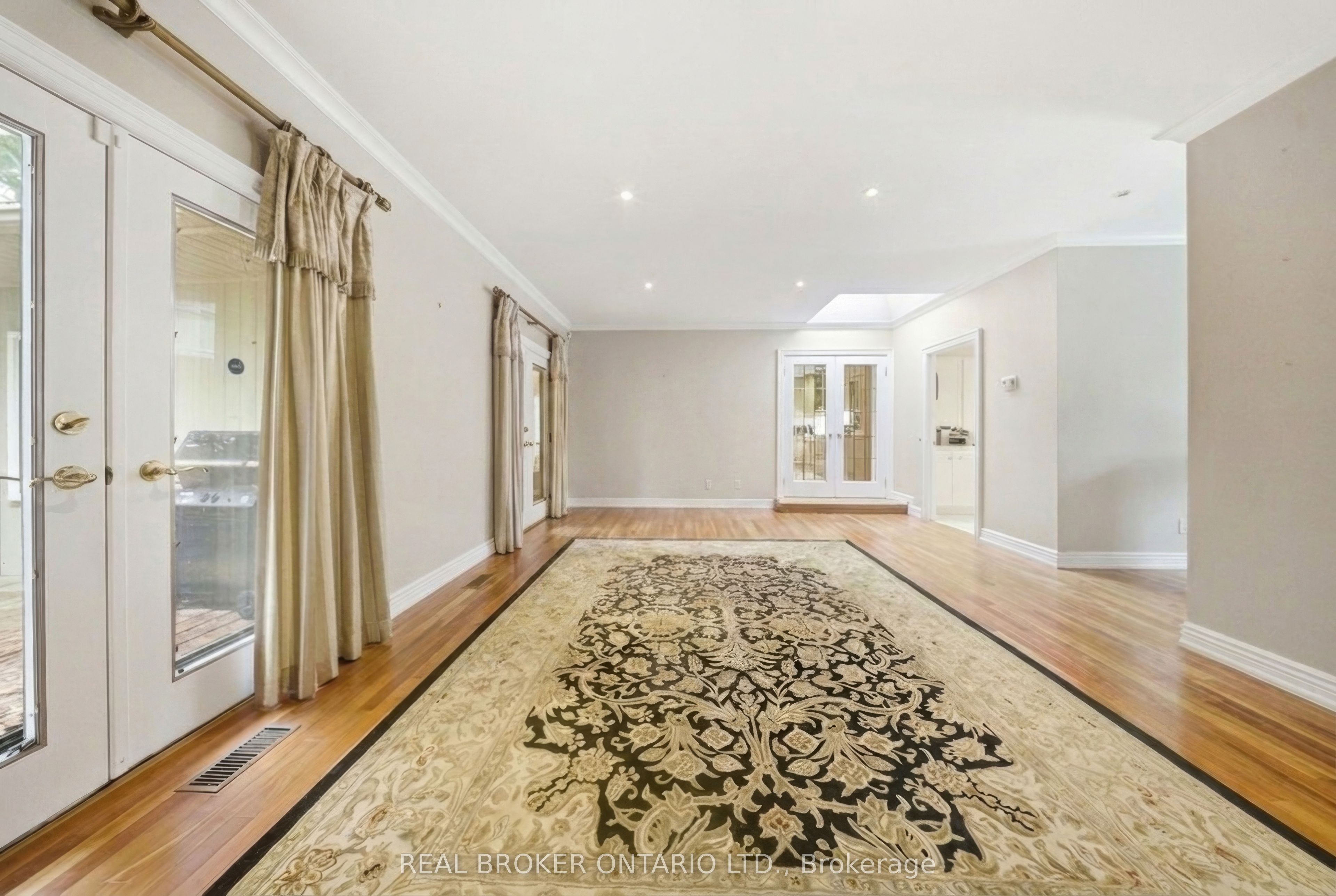 529 Conservation Drive Property Photo 14