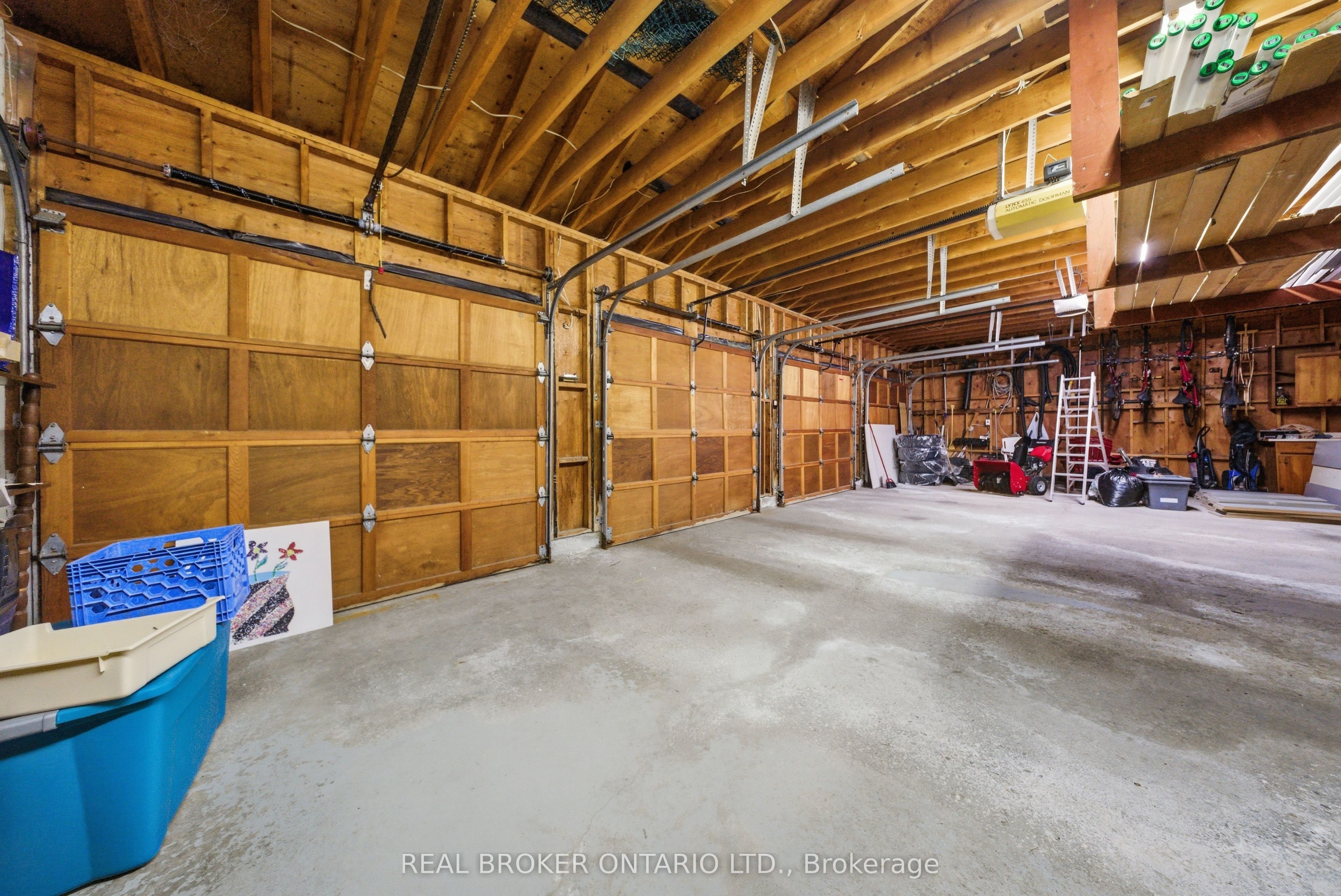 529 Conservation Drive Property Photo 21