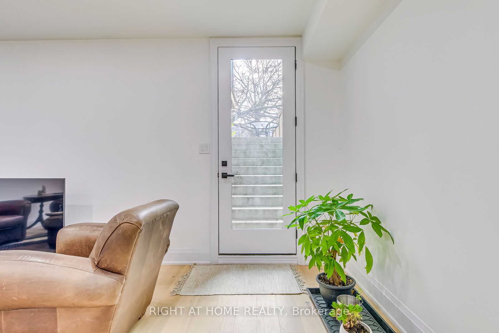5 Enfield Avenue Property Photo 31