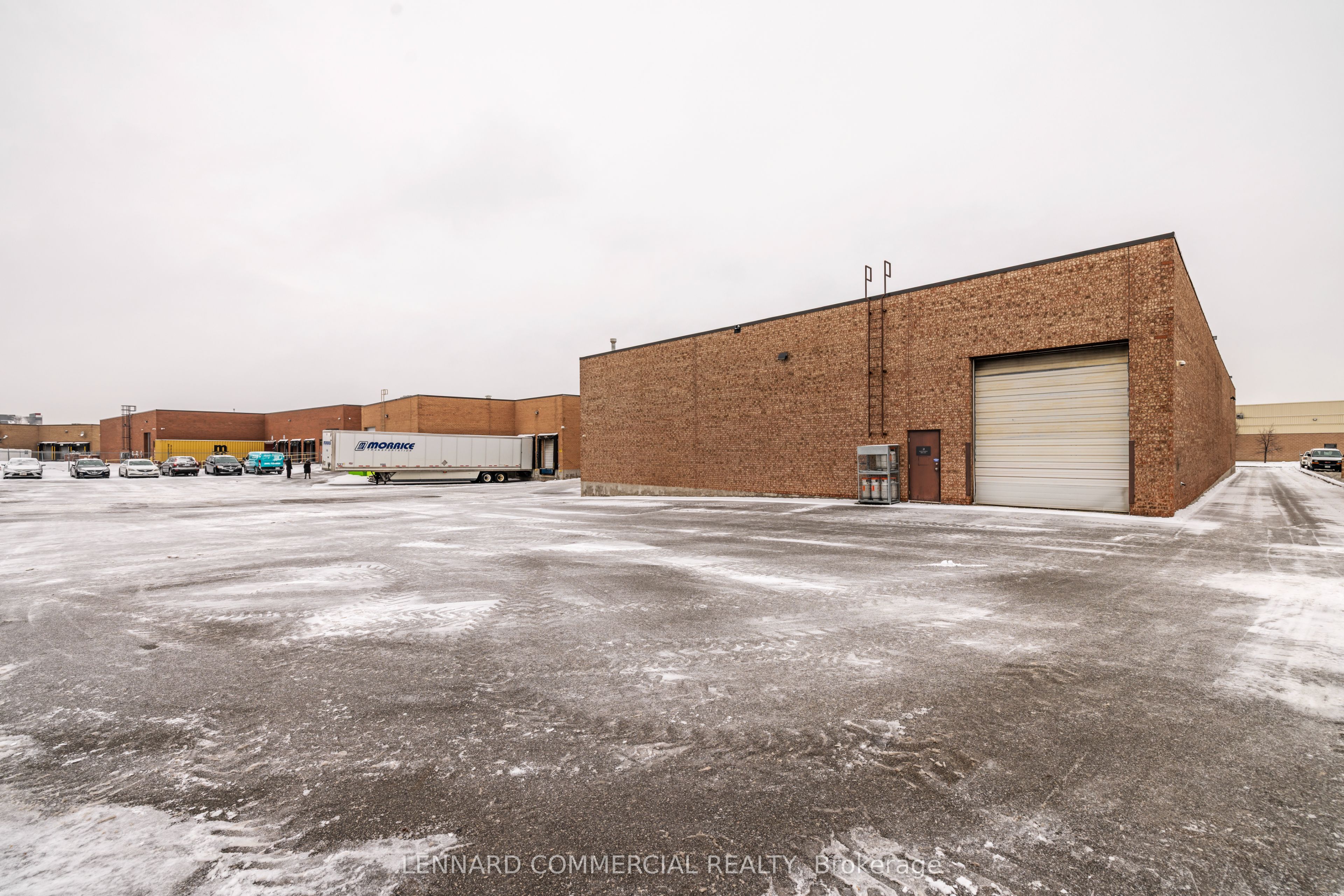 18 Hedgedale Road Property Photo 5